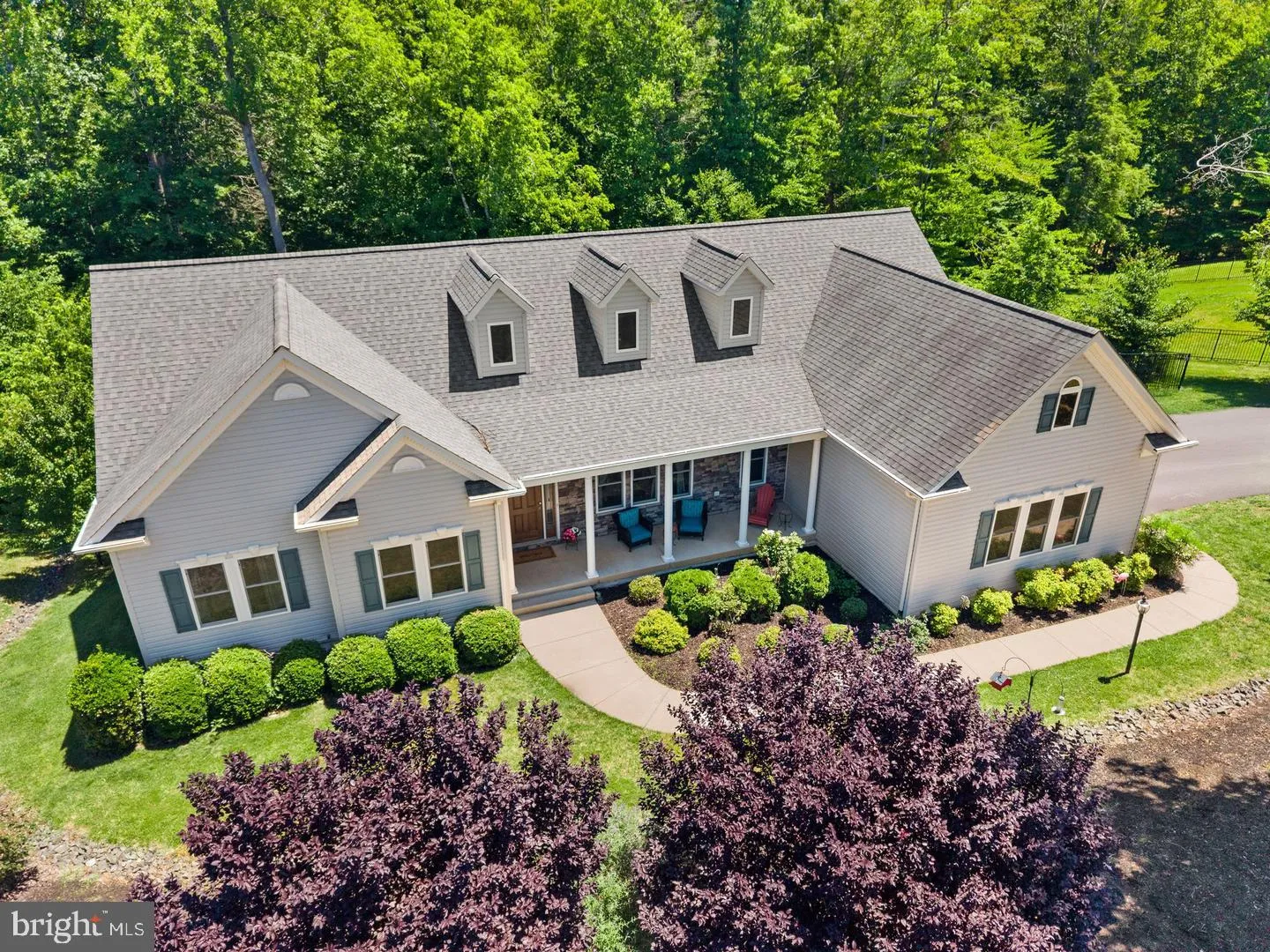 11677 KAHNS ROAD, Manassas, VA 20112
