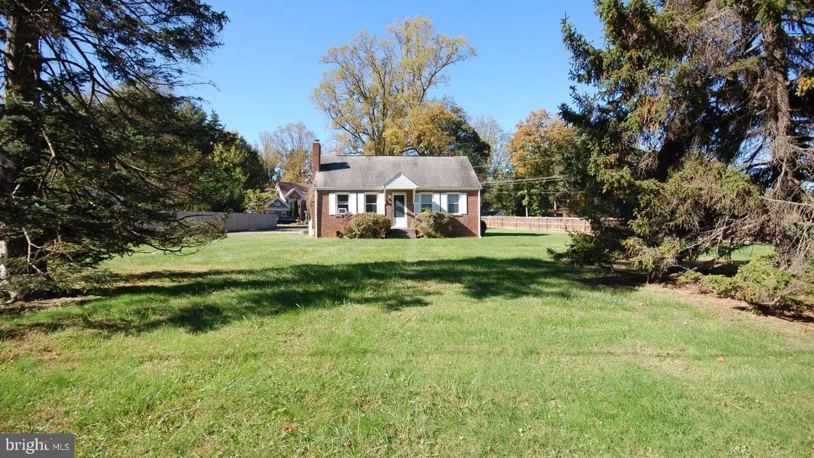 650 WALKER ROAD, Great Falls, VA 22066