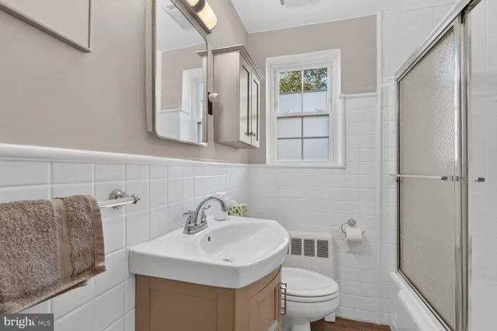 1306 Belle View Blvd, Alexandria, Virginia 22307