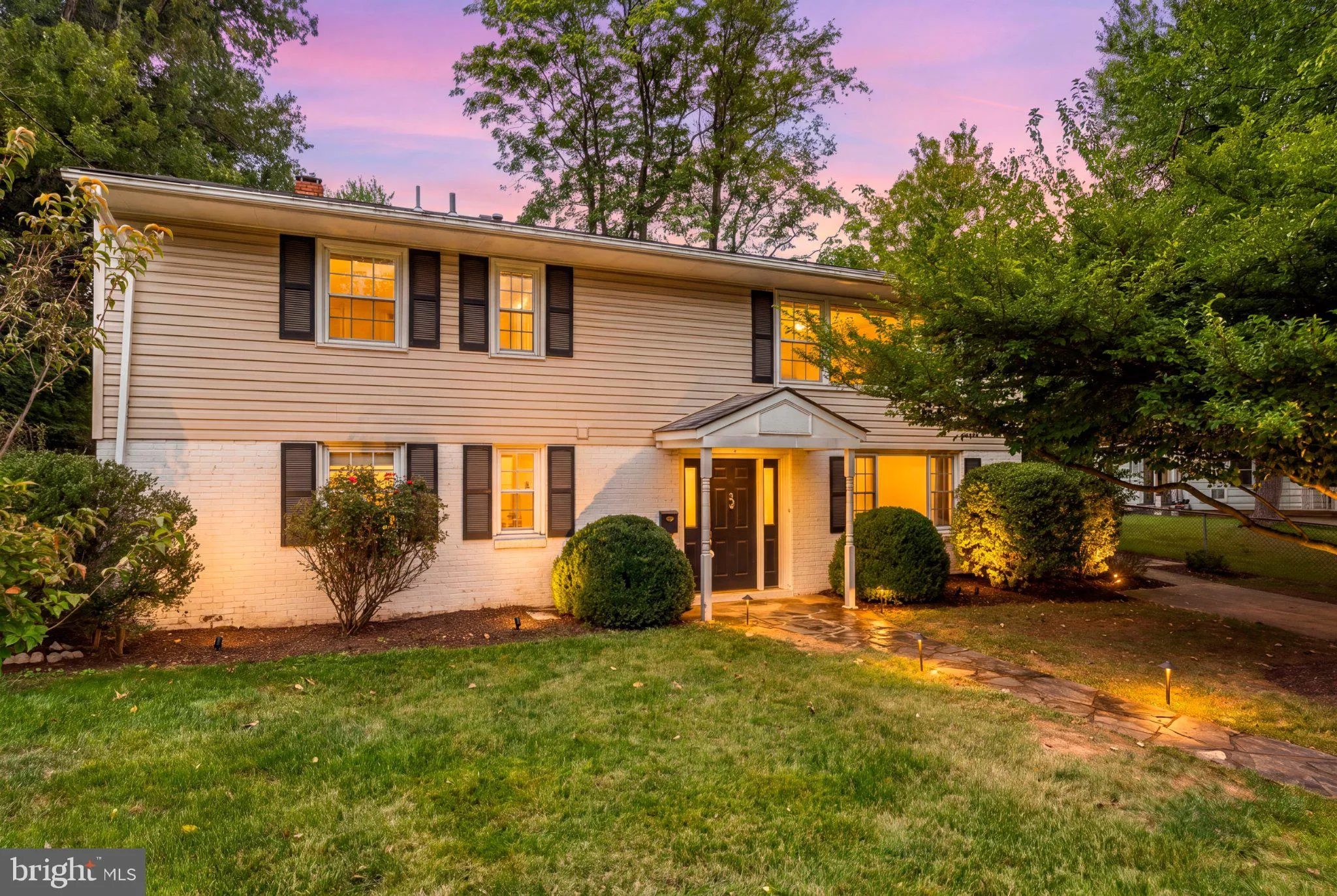 511 WALKER STREET, Vienna, VA 22180