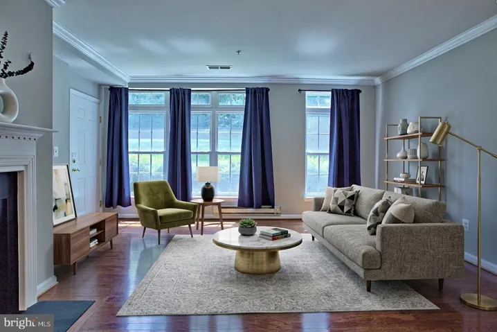 4633 Battenburg Ln #921, Fairfax, Virginia 22030