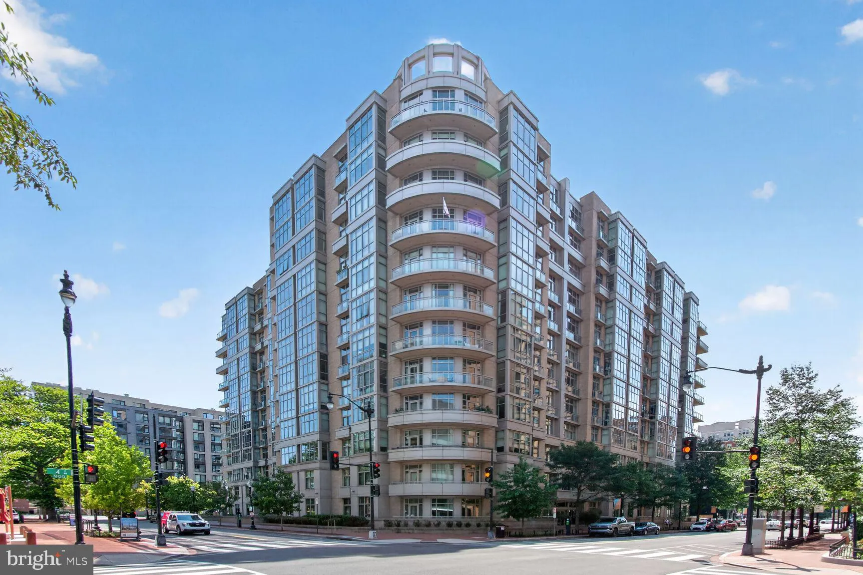 811 4TH STREET, Washington, DC 20001