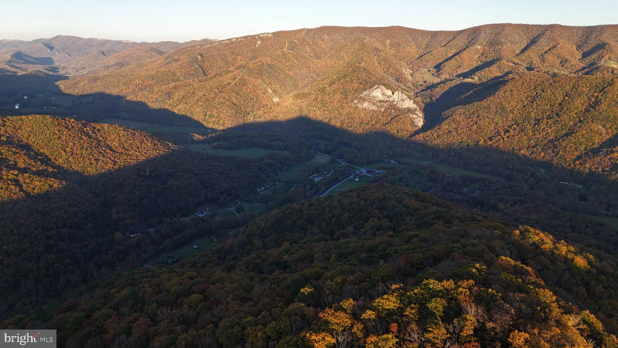 22235 MOUNTAINEER DRIVE, Seneca Rocks, WV 26884