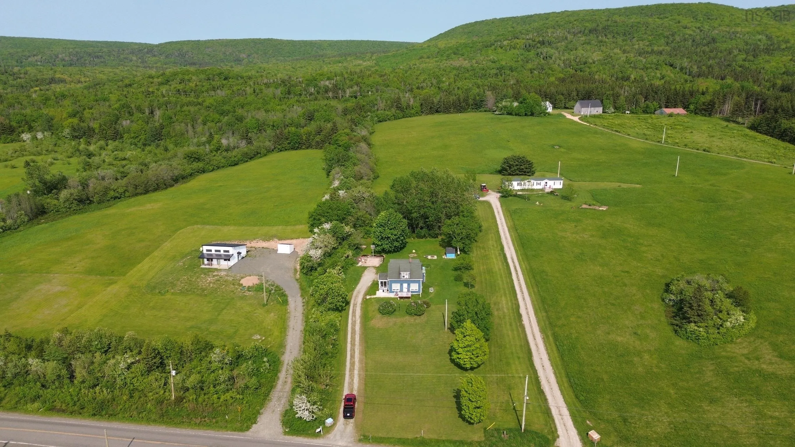 3498 Highway 395, East Lake Ainslie, NS B0E 3M0, 3 Bedrooms Bedrooms, ,2 BathroomsBathrooms,Residential,For Sale,Highway 395,202513755