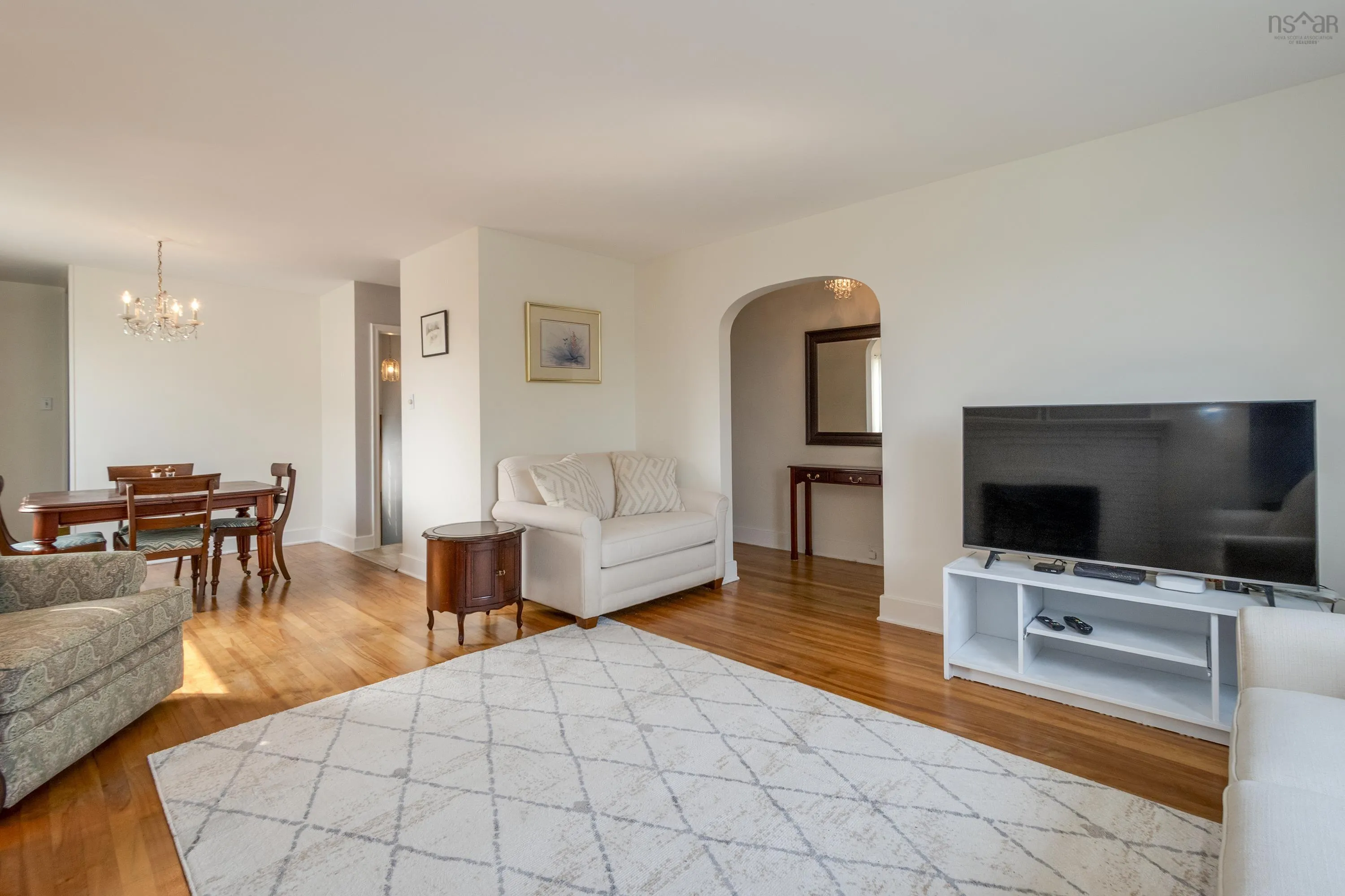 28 Piers Avenue, Halifax, NS B3N 1Z5, 4 Bedrooms Bedrooms, ,3 BathroomsBathrooms,Residential,For Sale,Piers,202519901
