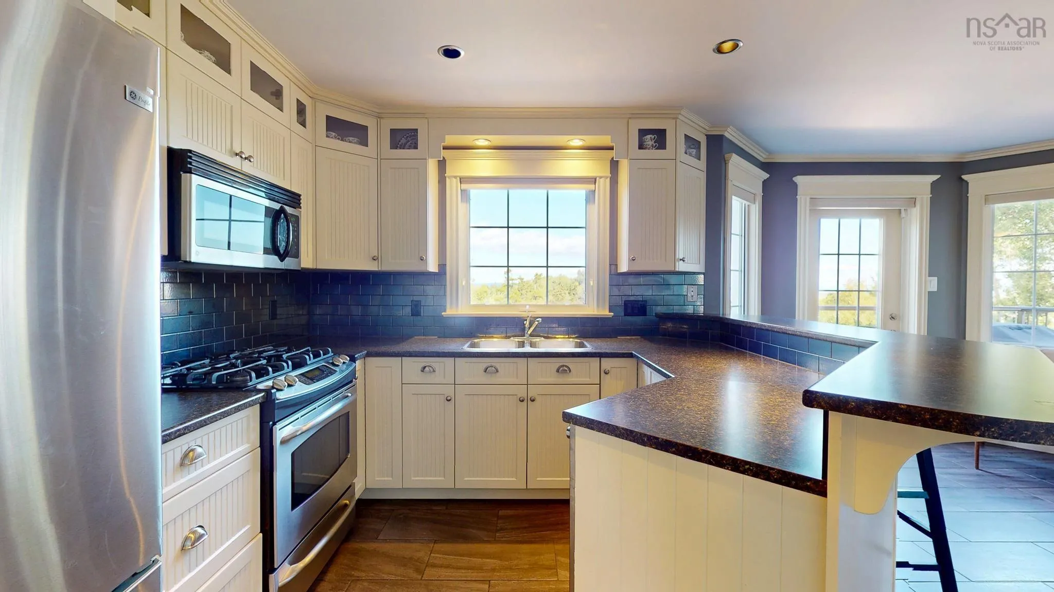48 Alline Street, Wolfville, NS B4P 1J4, 3 Bedrooms Bedrooms, ,3 BathroomsBathrooms,Residential,For Sale,Alline,202523087