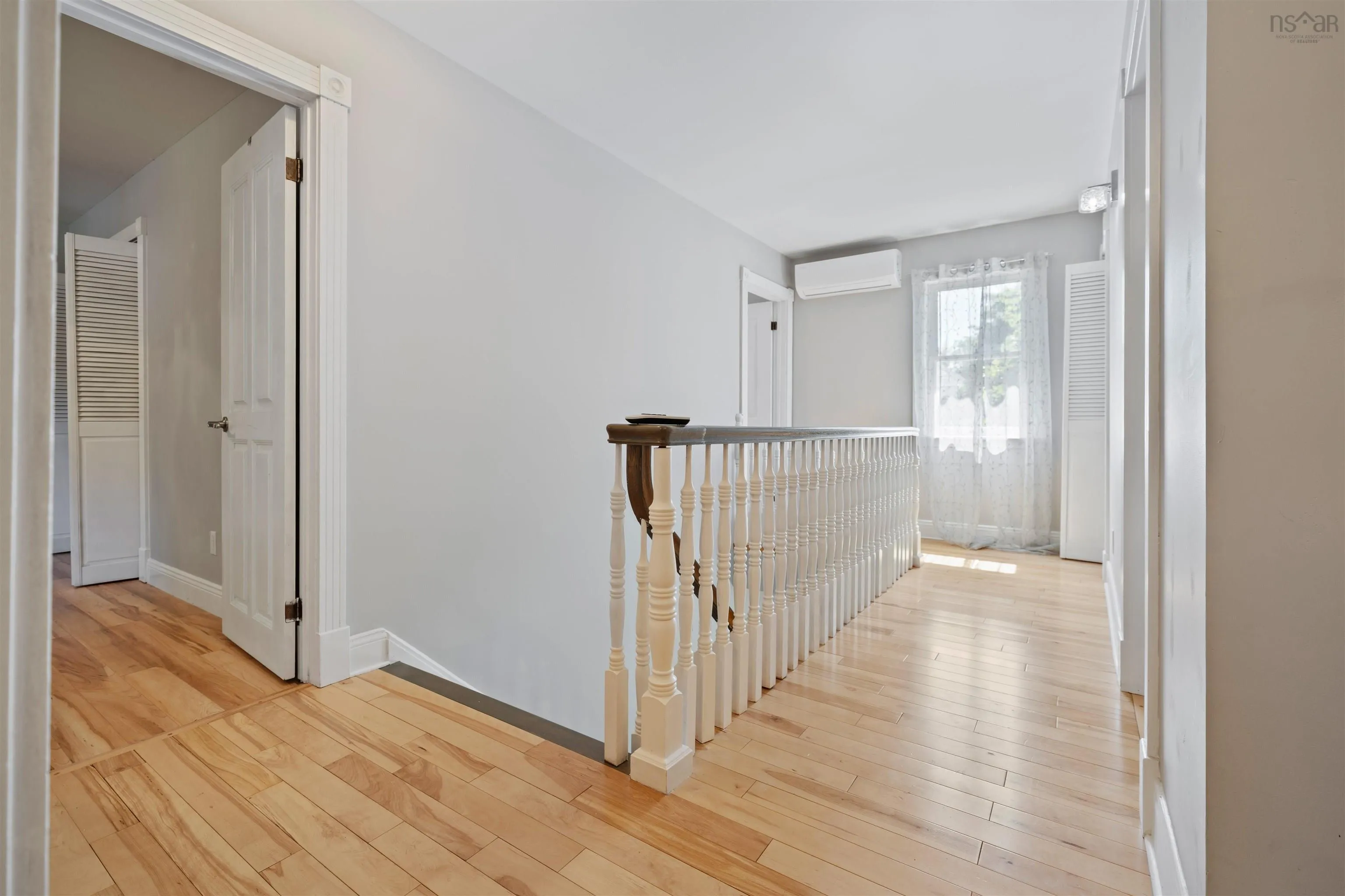 8 Regent Street, Amherst, NS B4H 4L2, 5 Bedrooms Bedrooms, ,3 BathroomsBathrooms,Residential,For Sale,Regent,202520047