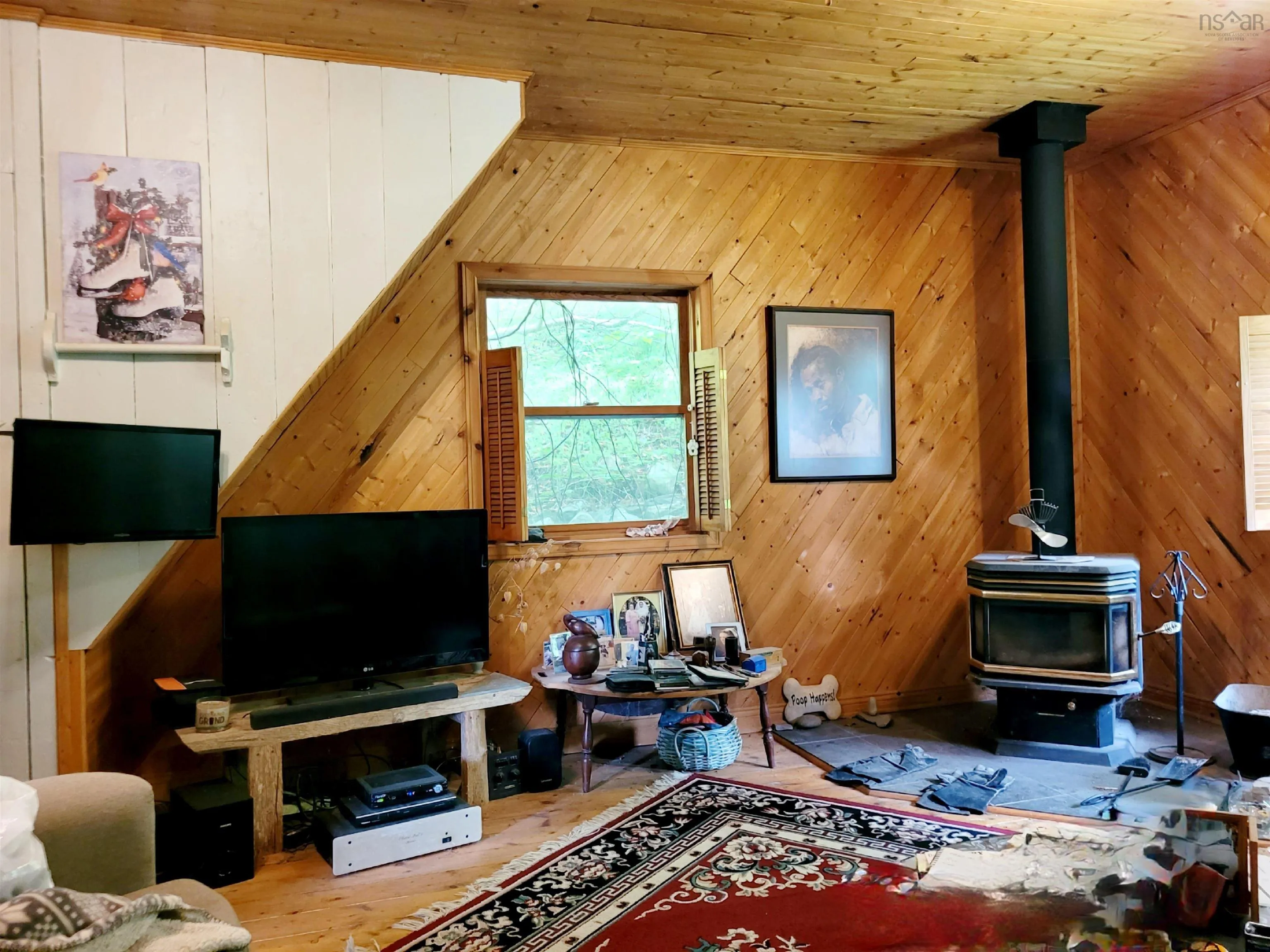 221 Highway 8, Milton, NS B0T 1P0, 5 Bedrooms Bedrooms, ,1 BathroomBathrooms,Residential,For Sale,Highway 8,202518234