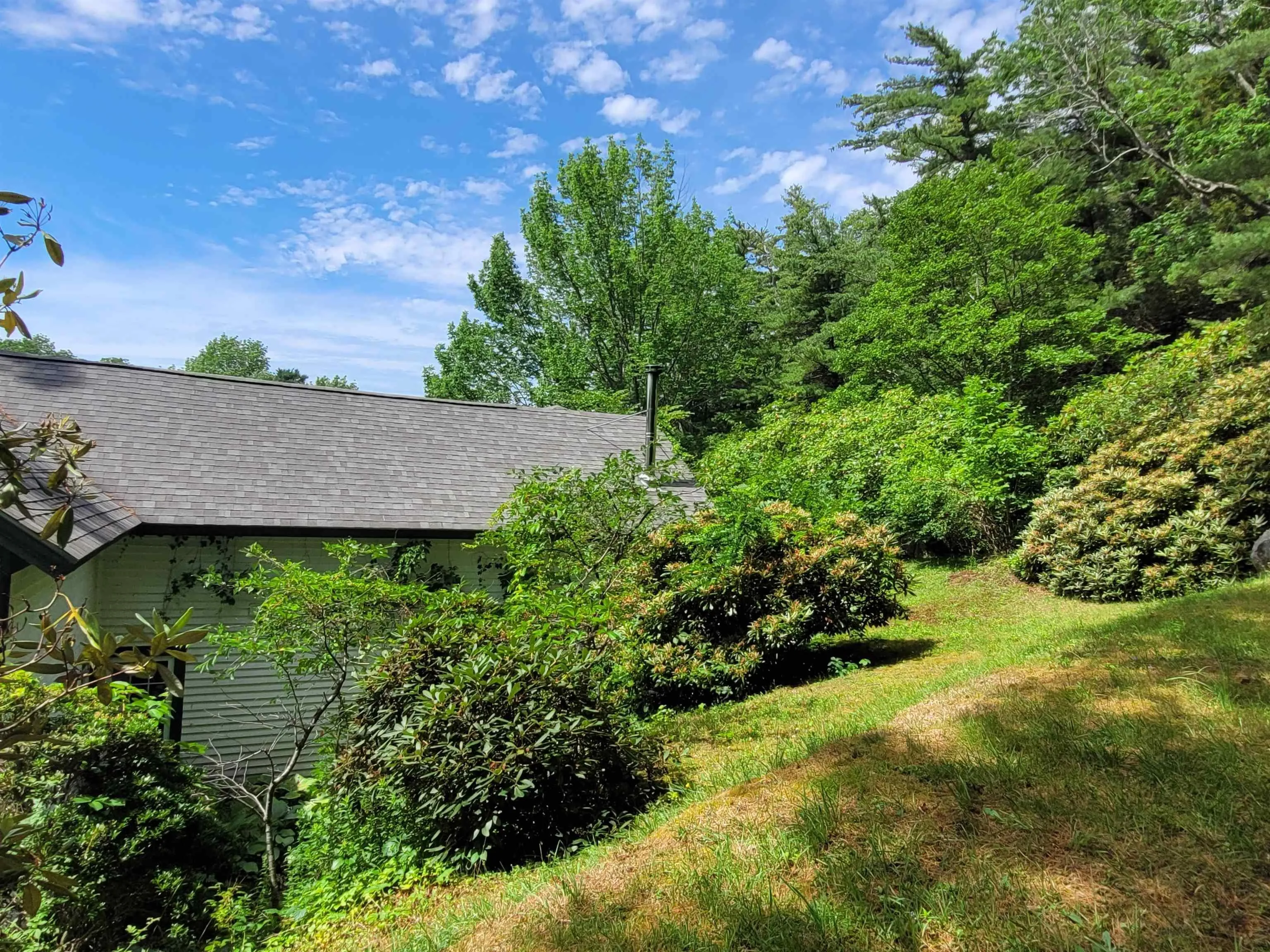 221 Highway 8, Milton, NS B0T 1P0, 5 Bedrooms Bedrooms, ,1 BathroomBathrooms,Residential,For Sale,Highway 8,202518234