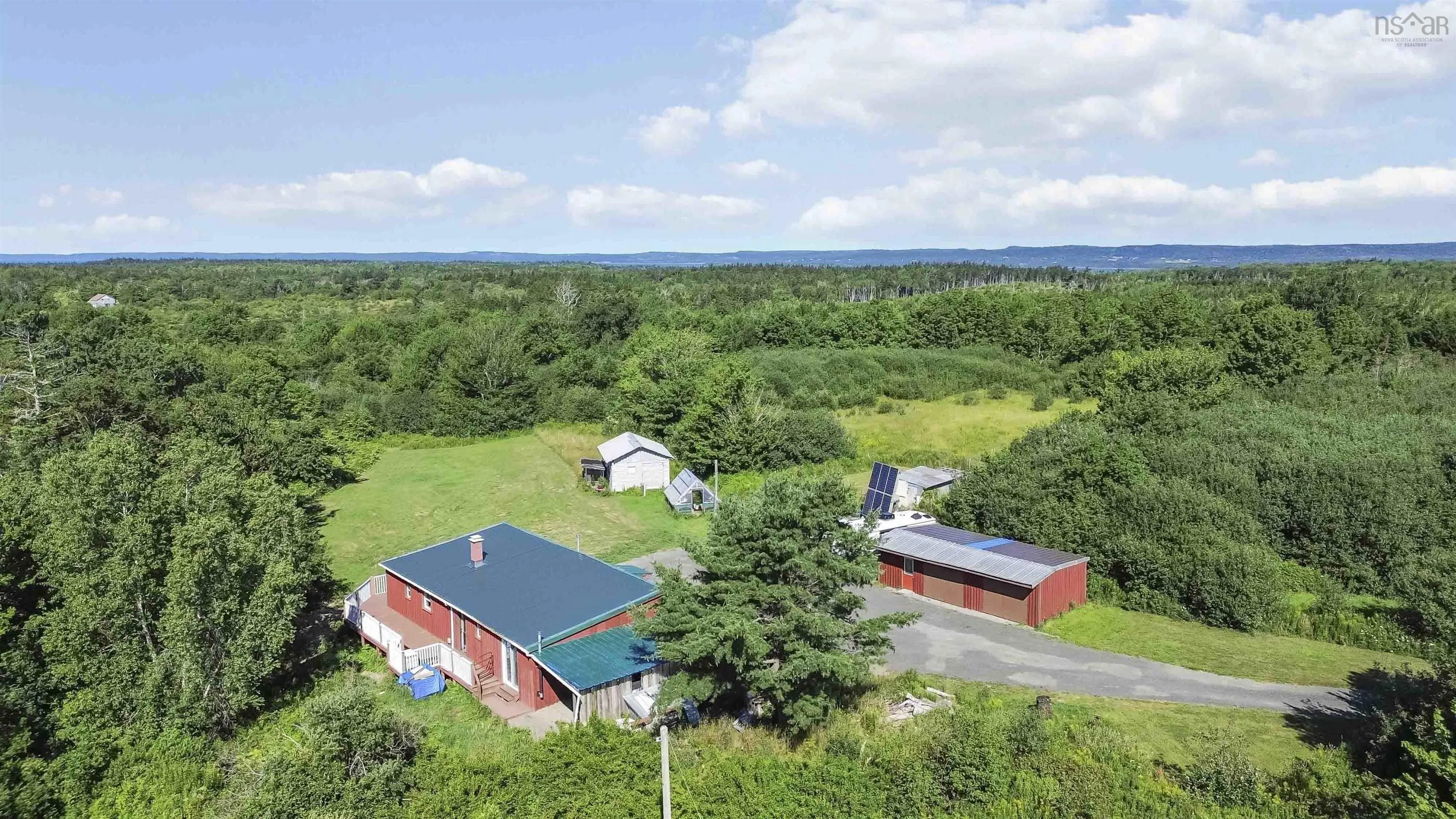 1049 Bloomfield Road, Bloomfield, NS B0W 1H0, 2 Bedrooms Bedrooms, ,1 BathroomBathrooms,Residential,For Sale,Bloomfield,202518555