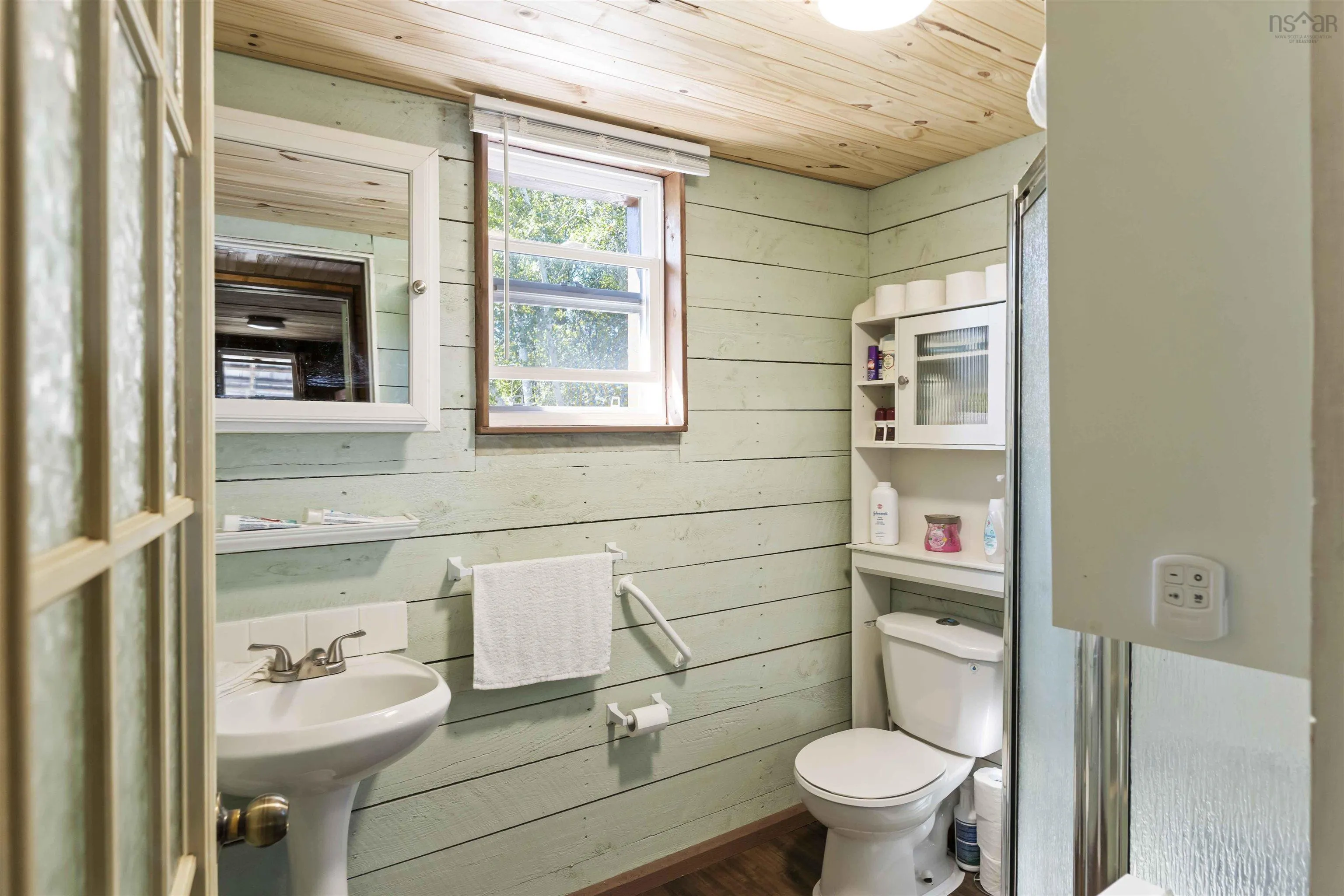 1049 Bloomfield Road, Bloomfield, NS B0W 1H0, 2 Bedrooms Bedrooms, ,1 BathroomBathrooms,Residential,For Sale,Bloomfield,202518555
