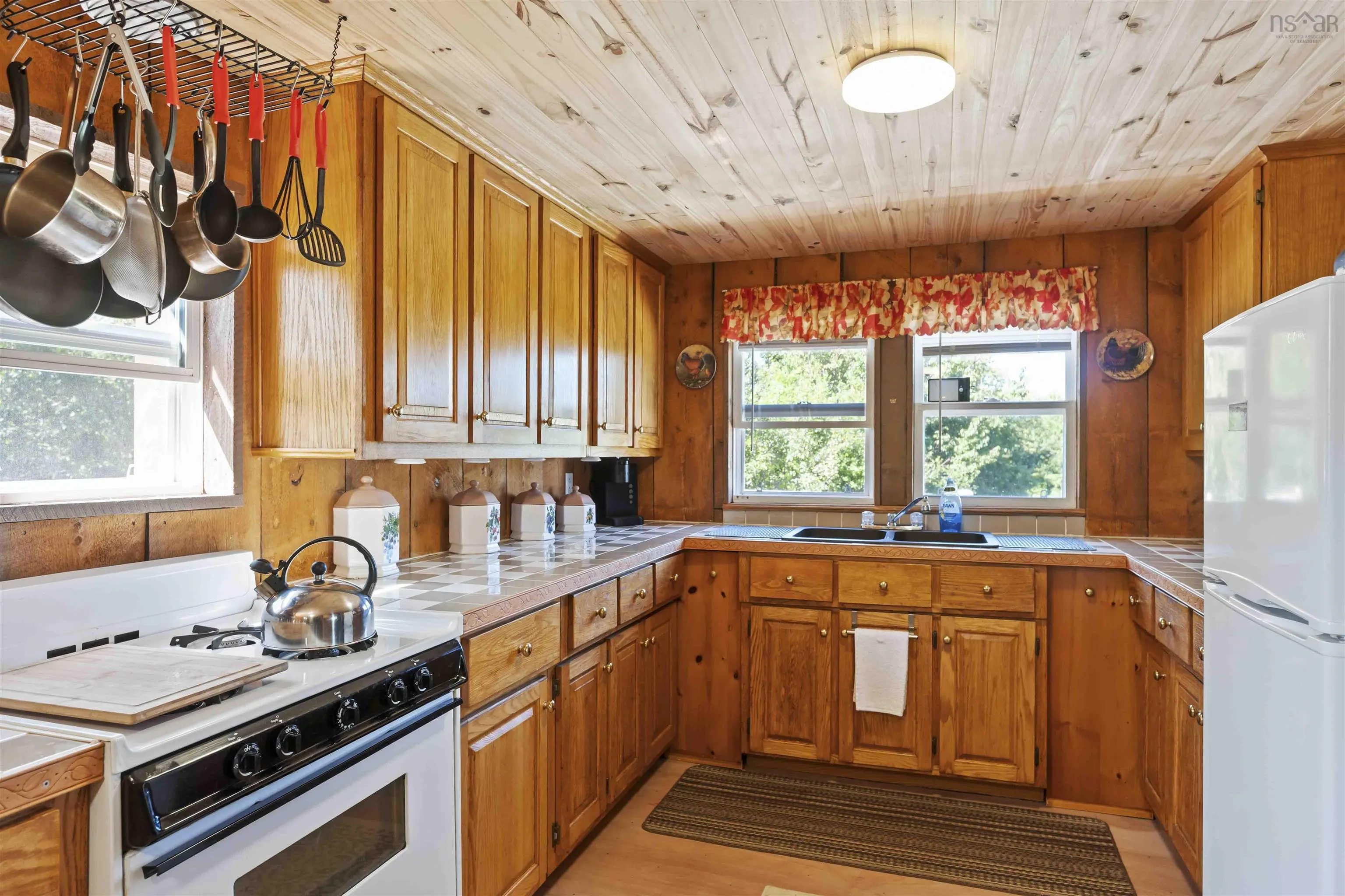 1049 Bloomfield Road, Bloomfield, NS B0W 1H0, 2 Bedrooms Bedrooms, ,1 BathroomBathrooms,Residential,For Sale,Bloomfield,202518555