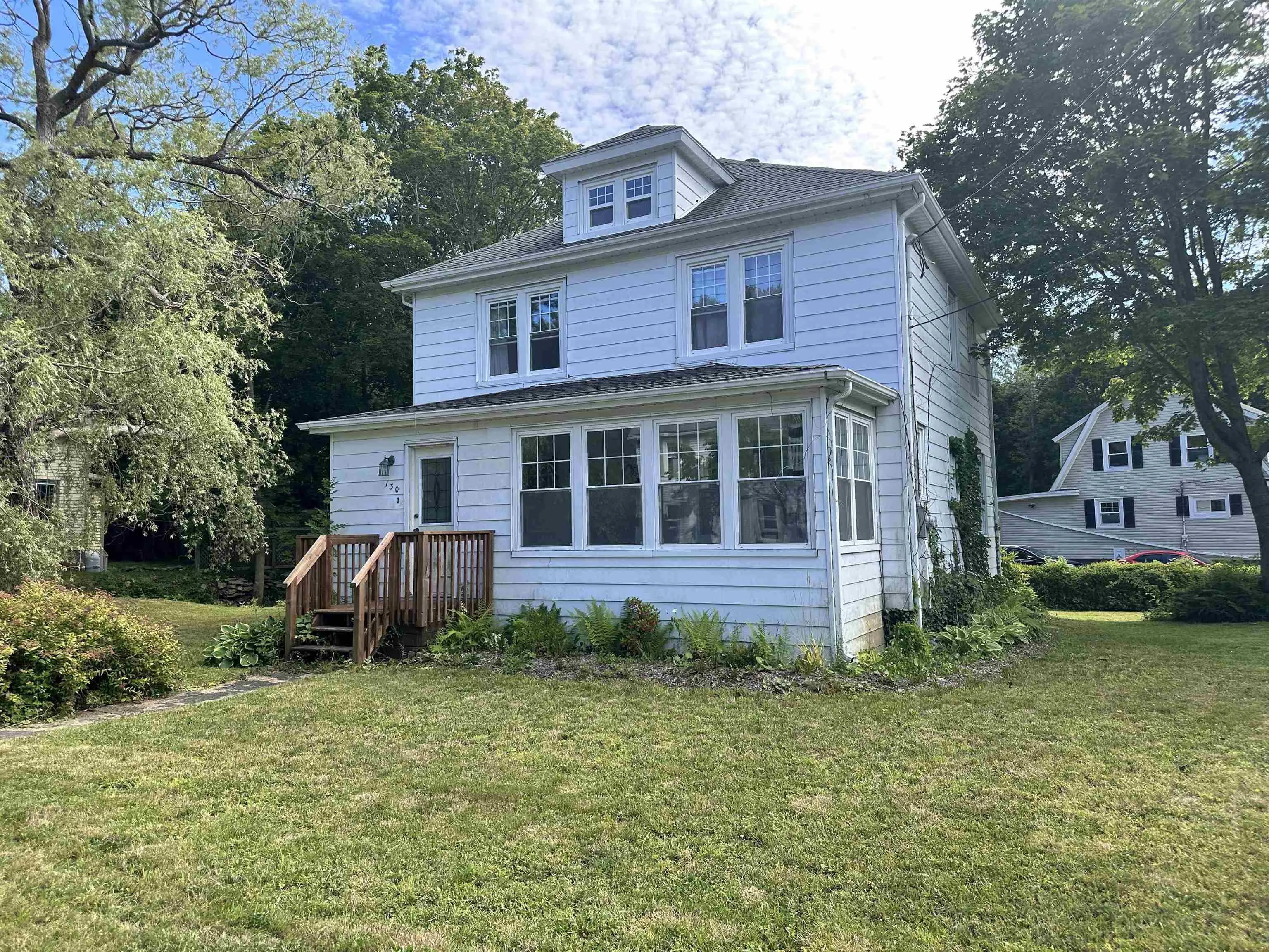130 School Street, Liverpool, NS B0T 1K0, 4 Bedrooms Bedrooms, ,1 BathroomBathrooms,Residential,For Sale,School,202519094