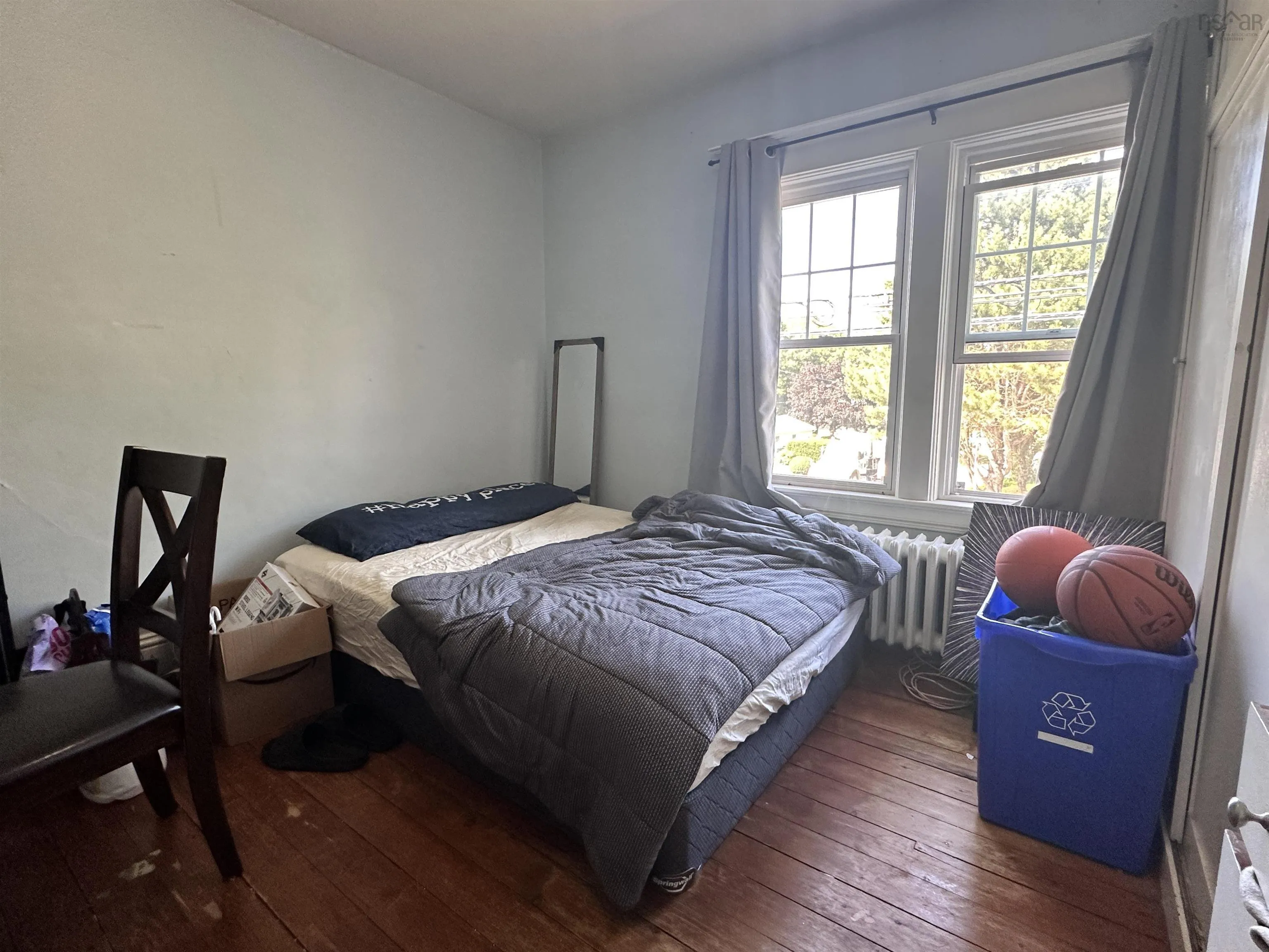 130 School Street, Liverpool, NS B0T 1K0, 4 Bedrooms Bedrooms, ,1 BathroomBathrooms,Residential,For Sale,School,202519094