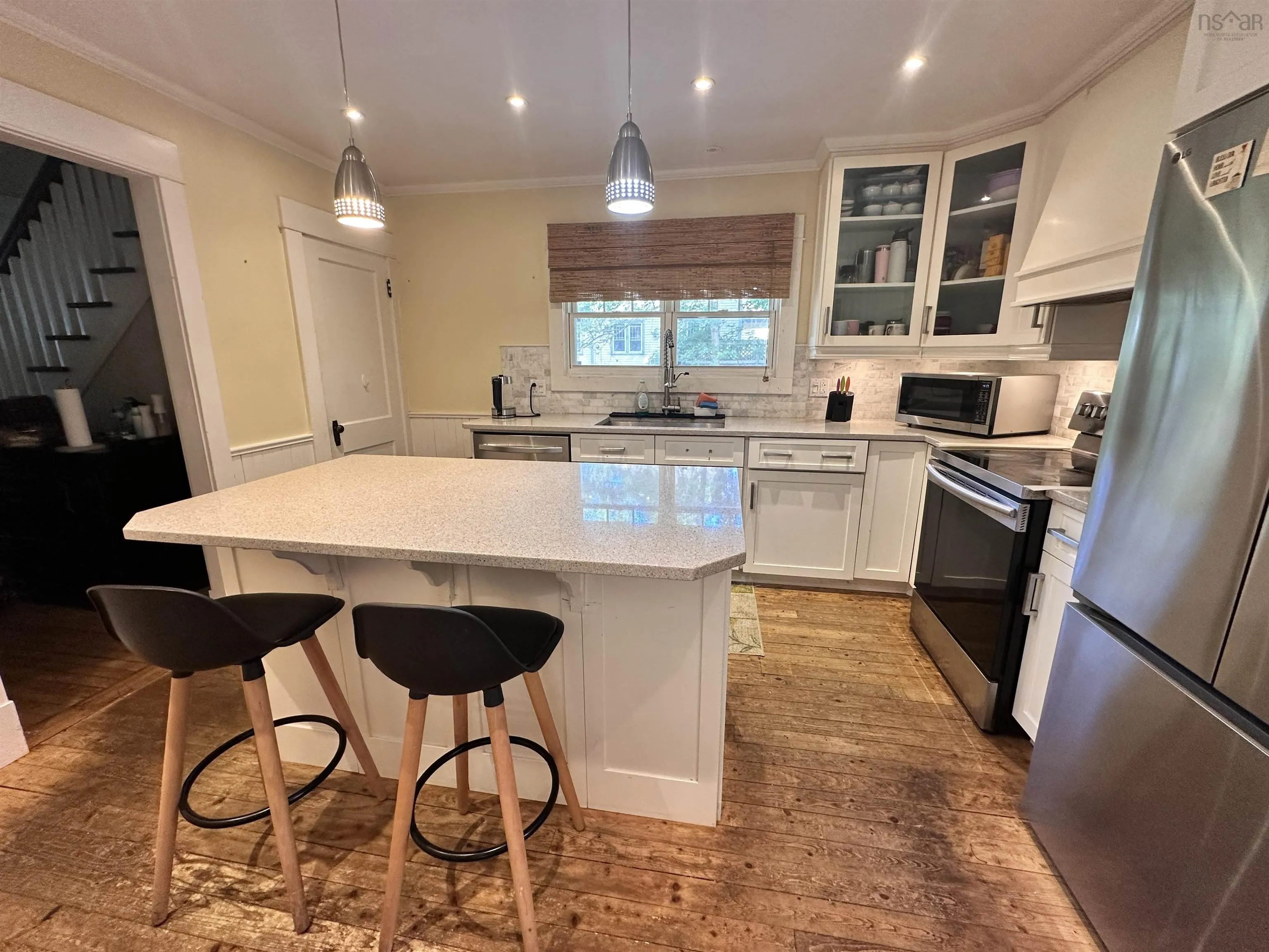 130 School Street, Liverpool, NS B0T 1K0, 4 Bedrooms Bedrooms, ,1 BathroomBathrooms,Residential,For Sale,School,202519094