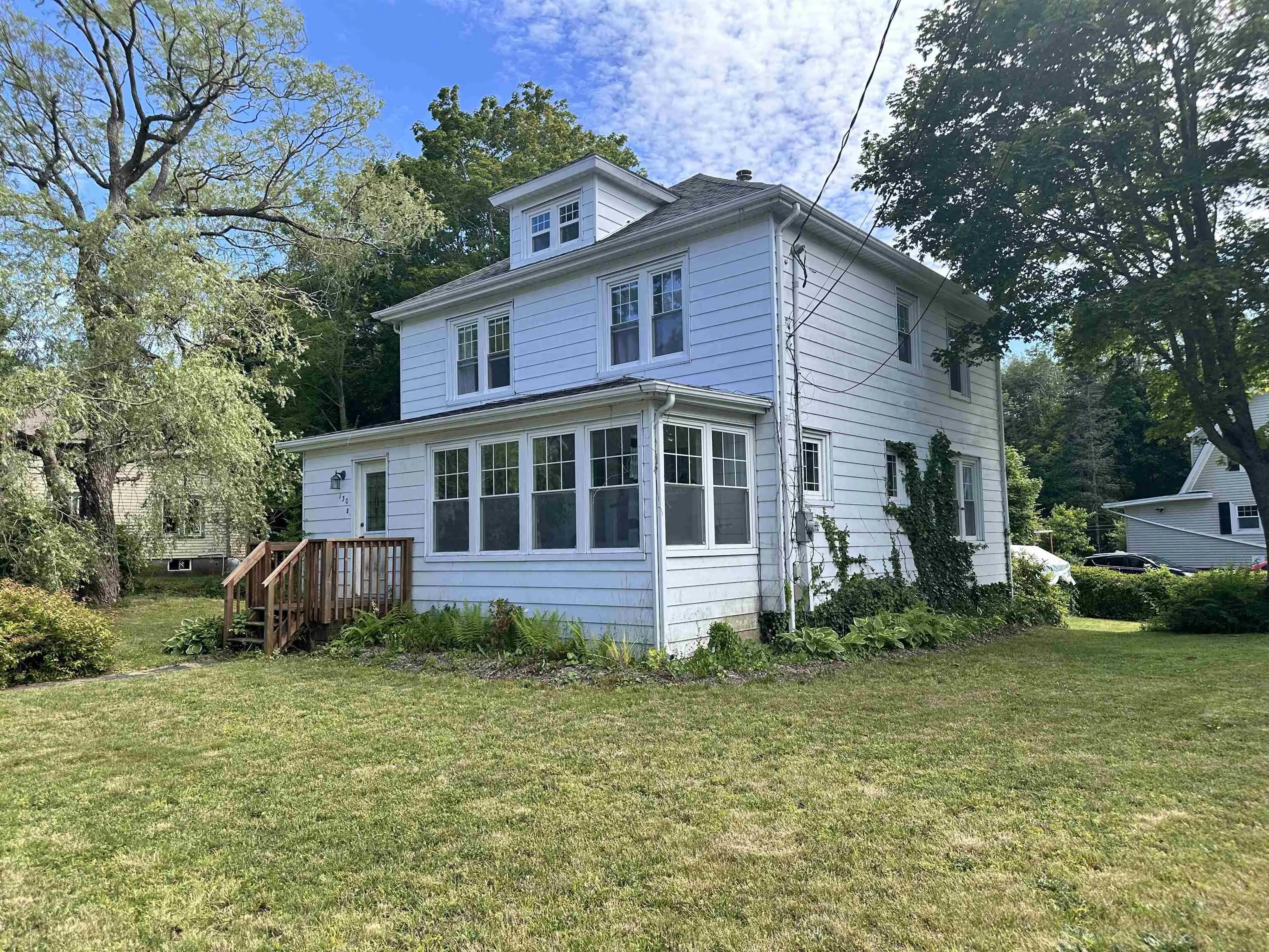 130 School Street, Liverpool, NS B0T 1K0, 4 Bedrooms Bedrooms, ,1 BathroomBathrooms,Residential,For Sale,School,202519094