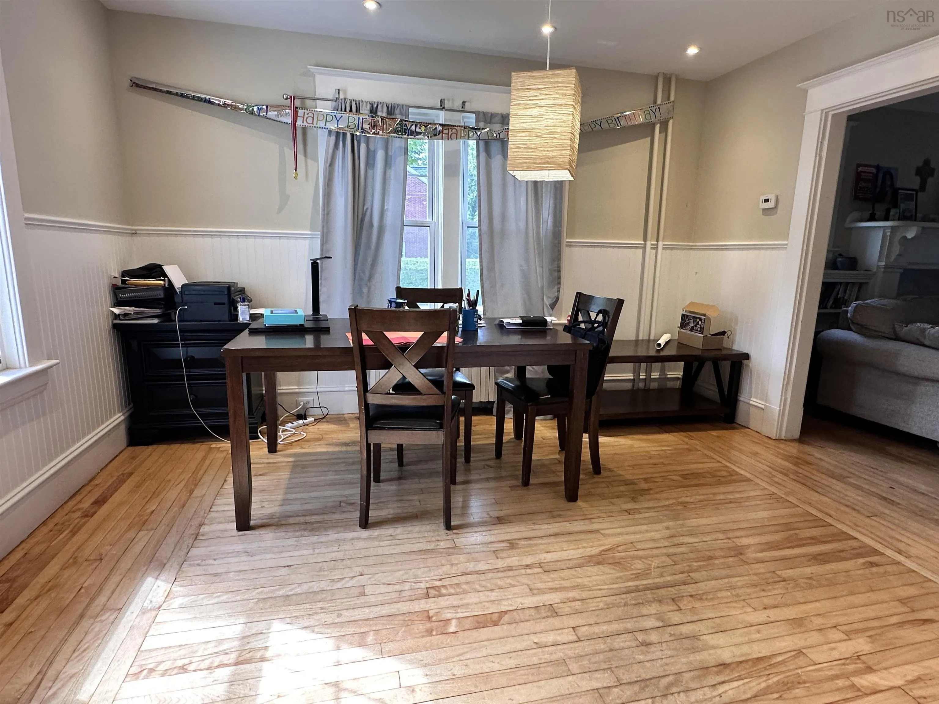 130 School Street, Liverpool, NS B0T 1K0, 4 Bedrooms Bedrooms, ,1 BathroomBathrooms,Residential,For Sale,School,202519094