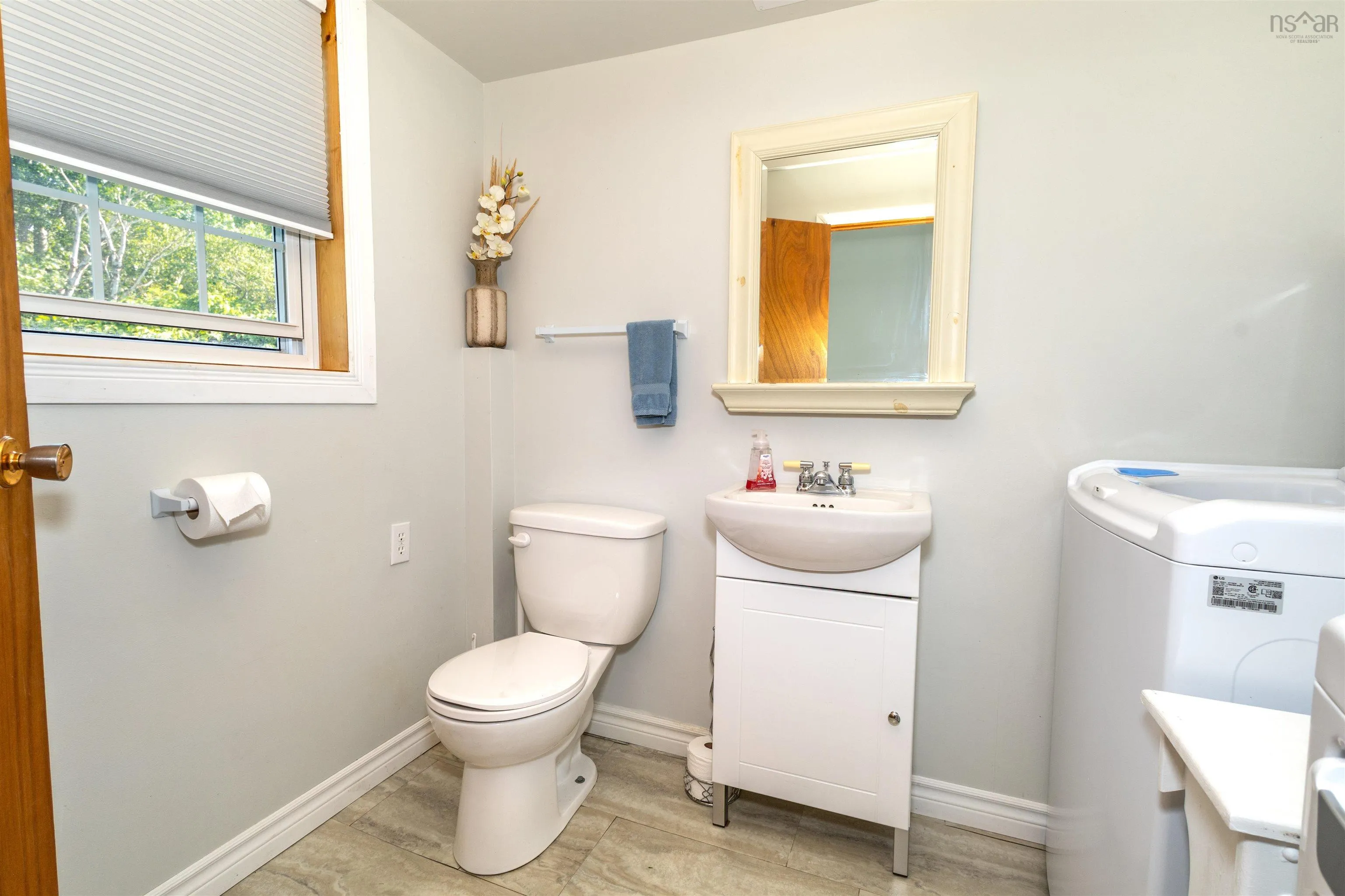 108 Beach Crossing Road, Ingonish Beach, NS B0C 1K0, 3 Bedrooms Bedrooms, ,2 BathroomsBathrooms,Residential,For Sale,Beach Crossing,202519067