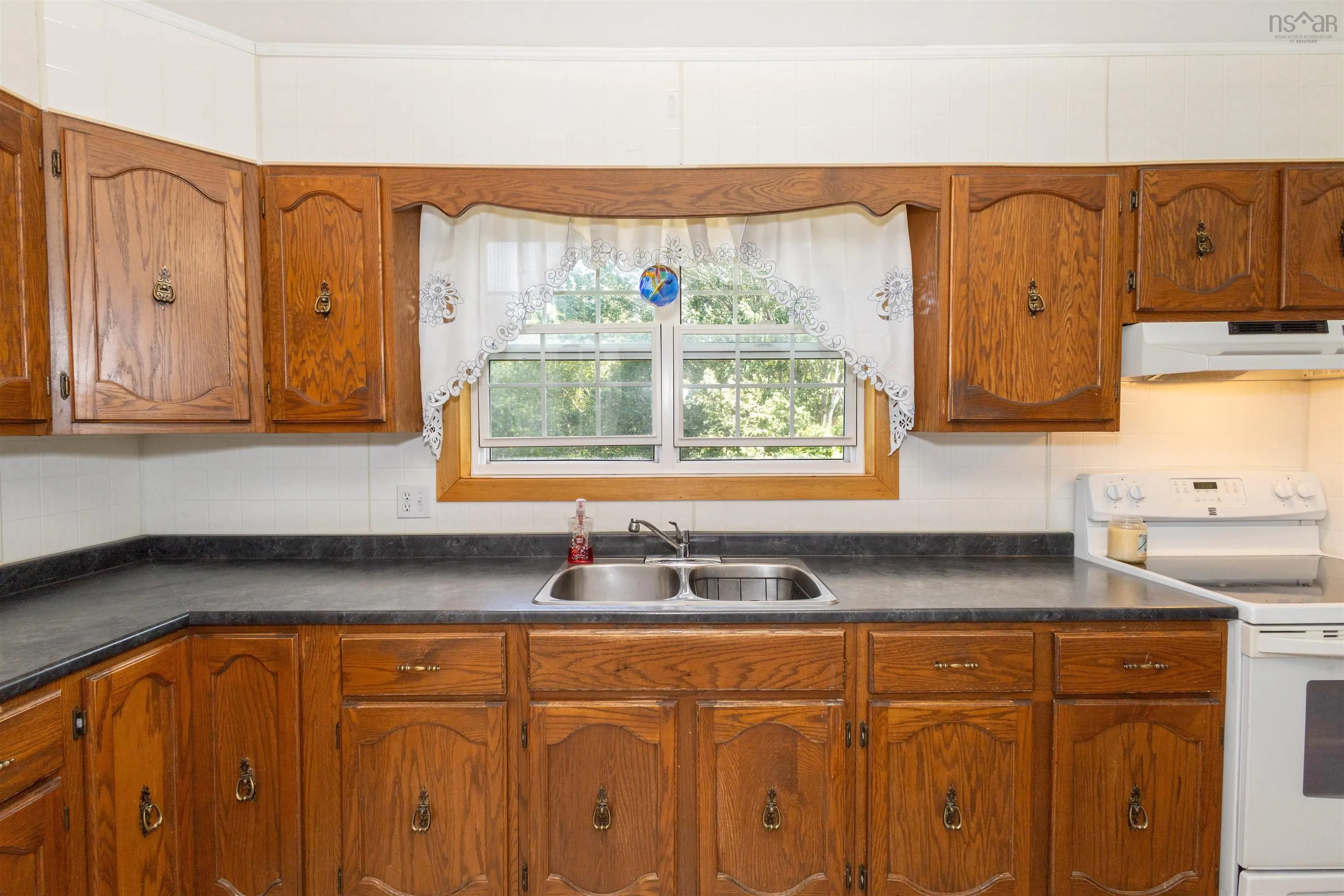 108 Beach Crossing Road, Ingonish Beach, NS B0C 1K0, 3 Bedrooms Bedrooms, ,2 BathroomsBathrooms,Residential,For Sale,Beach Crossing,202519067