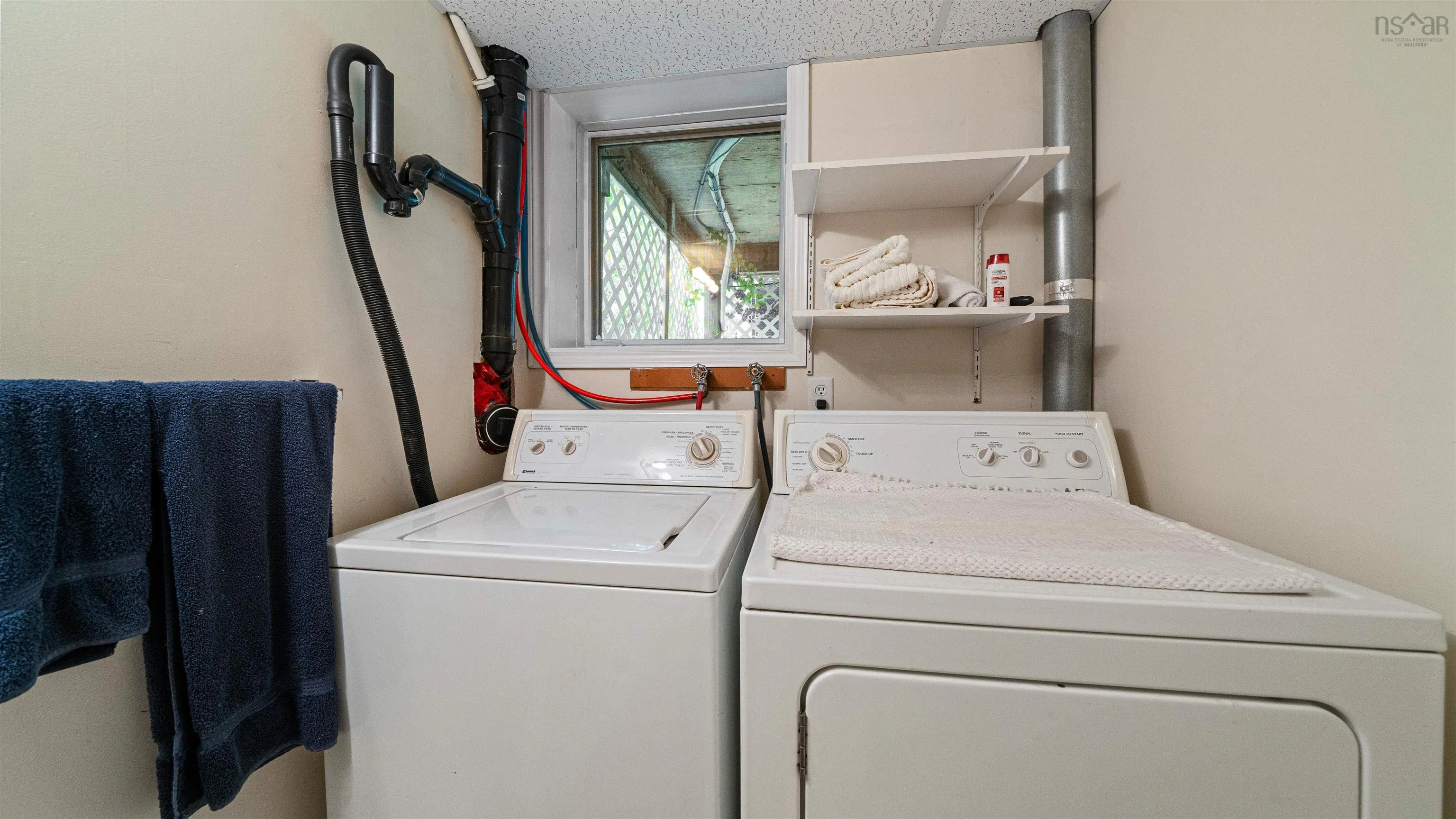 3387 Old Sambro Road, Williamswood, NS B3V 1E7, 3 Bedrooms Bedrooms, ,3 BathroomsBathrooms,Residential,For Sale,Old Sambro,202520791