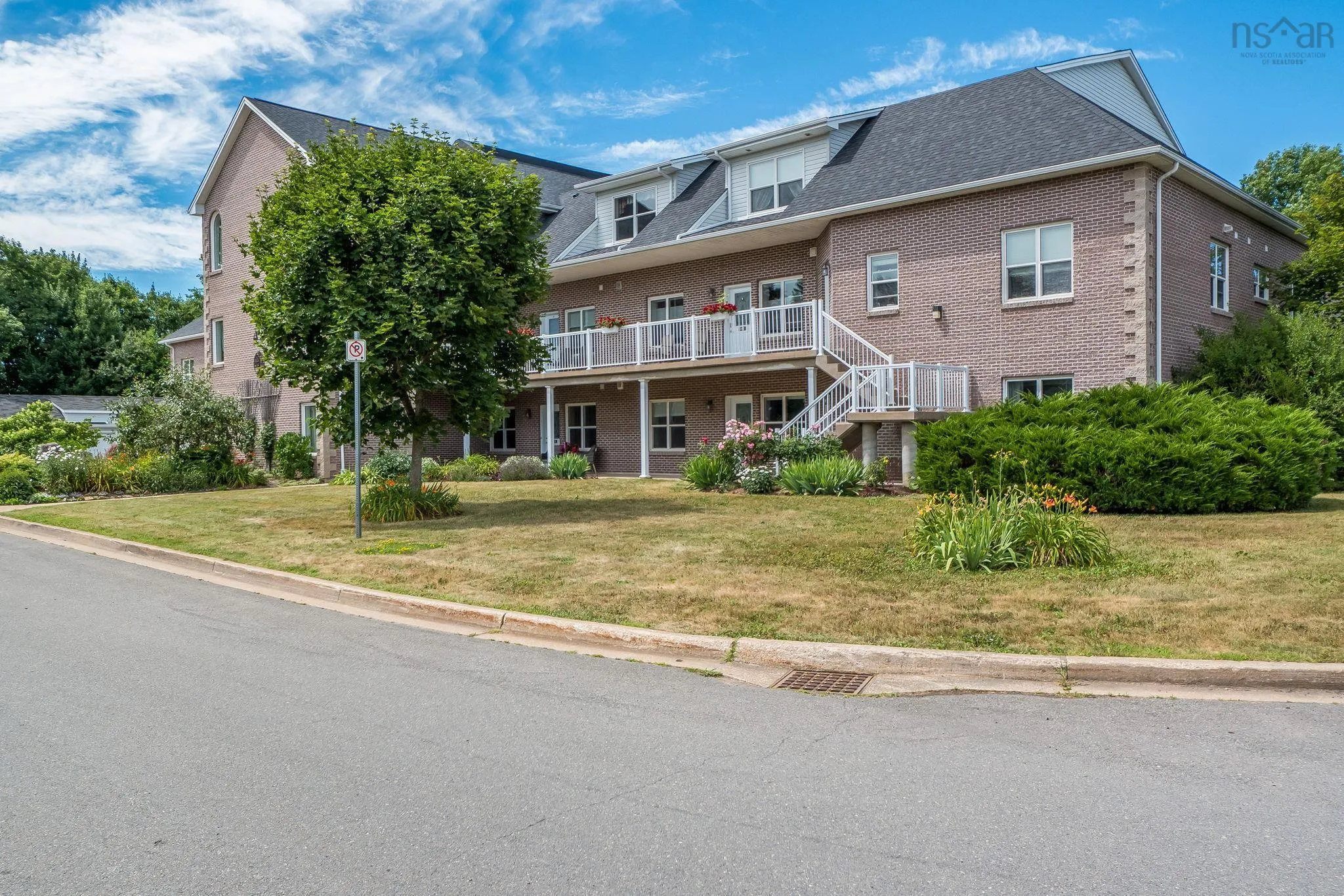 103-42 Bigelow Street, Wolfville, NS B4P 0A4, 2 Bedrooms Bedrooms, ,2 BathroomsBathrooms,Residential,For Sale,Bigelow,202518593