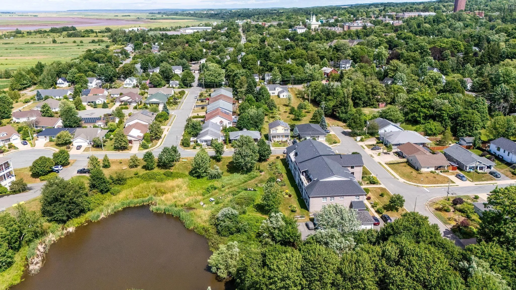 103-42 Bigelow Street, Wolfville, NS B4P 0A4, 2 Bedrooms Bedrooms, ,2 BathroomsBathrooms,Residential,For Sale,Bigelow,202518593