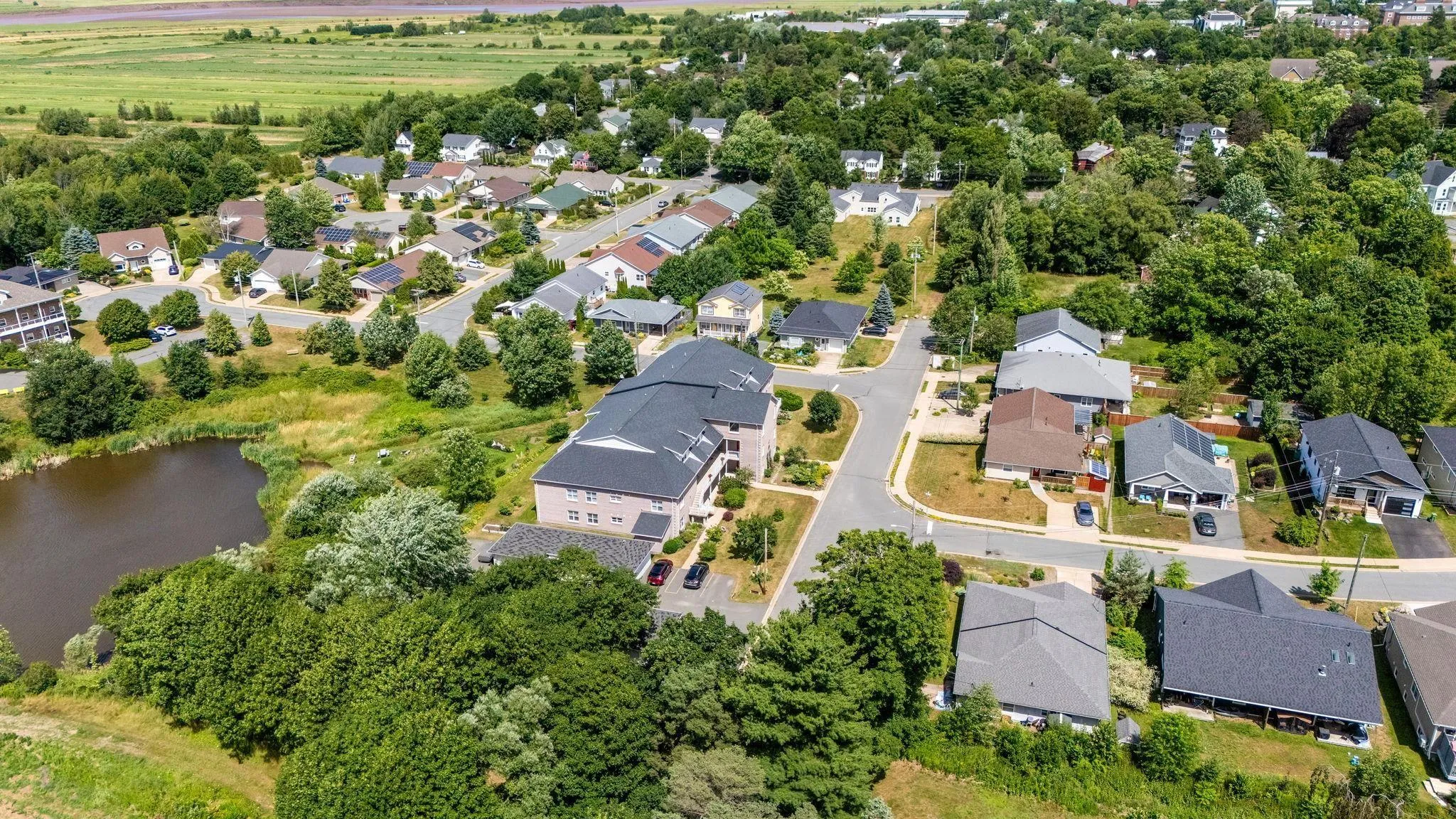 103-42 Bigelow Street, Wolfville, NS B4P 0A4, 2 Bedrooms Bedrooms, ,2 BathroomsBathrooms,Residential,For Sale,Bigelow,202518593