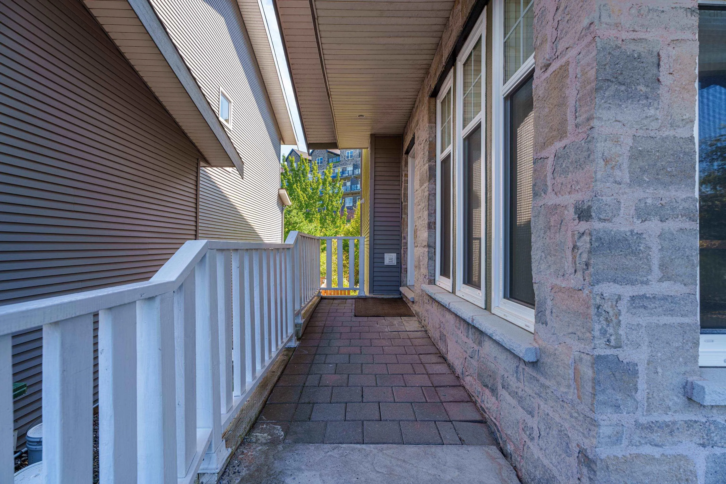 208 Capstone Crescent, Bedford, NS B4B 0J6, 4 Bedrooms Bedrooms, ,4 BathroomsBathrooms,Residential,For Sale,Capstone Crescent,202521038