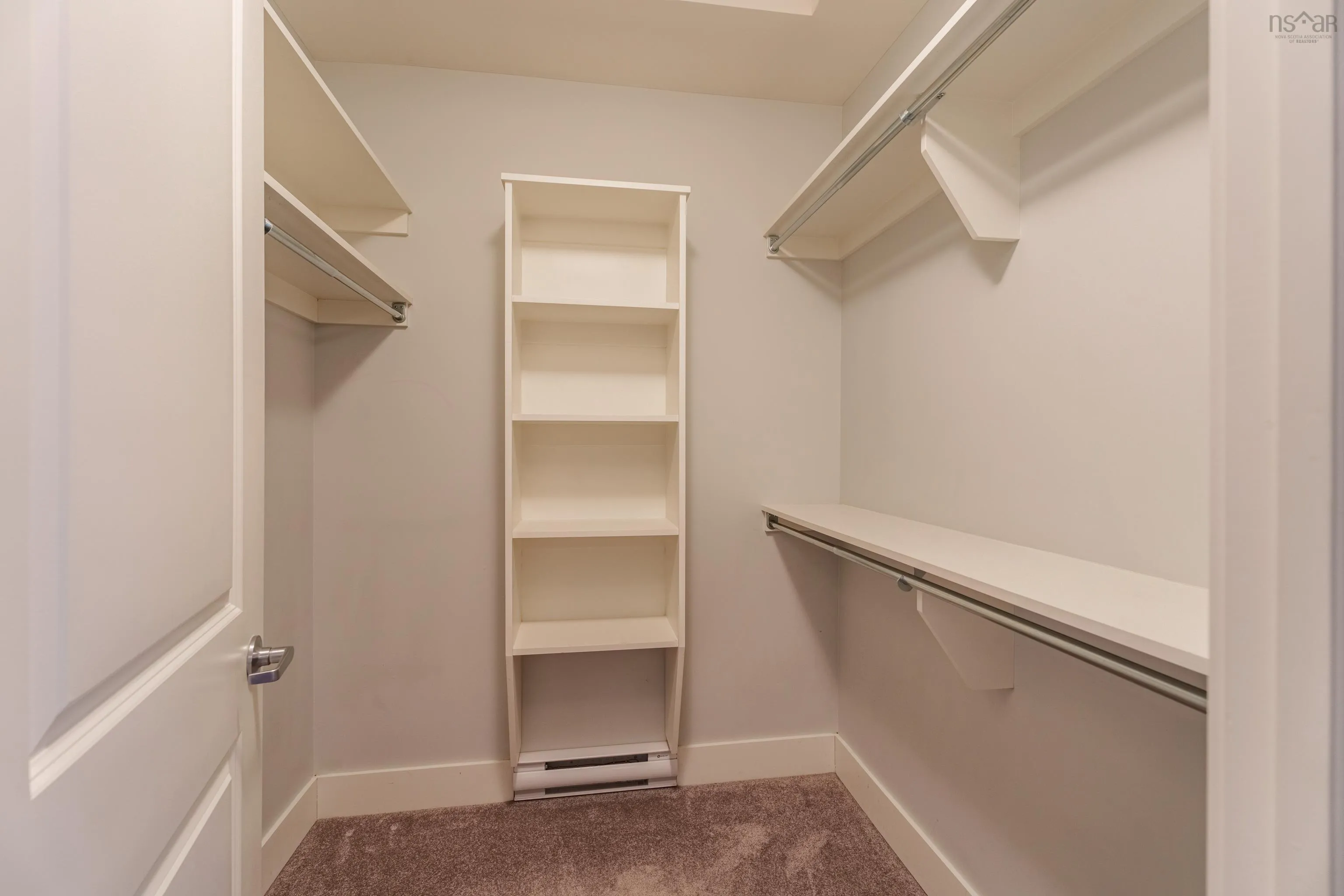 208 Capstone Crescent, Bedford, NS B4B 0J6, 4 Bedrooms Bedrooms, ,4 BathroomsBathrooms,Residential,For Sale,Capstone Crescent,202521038