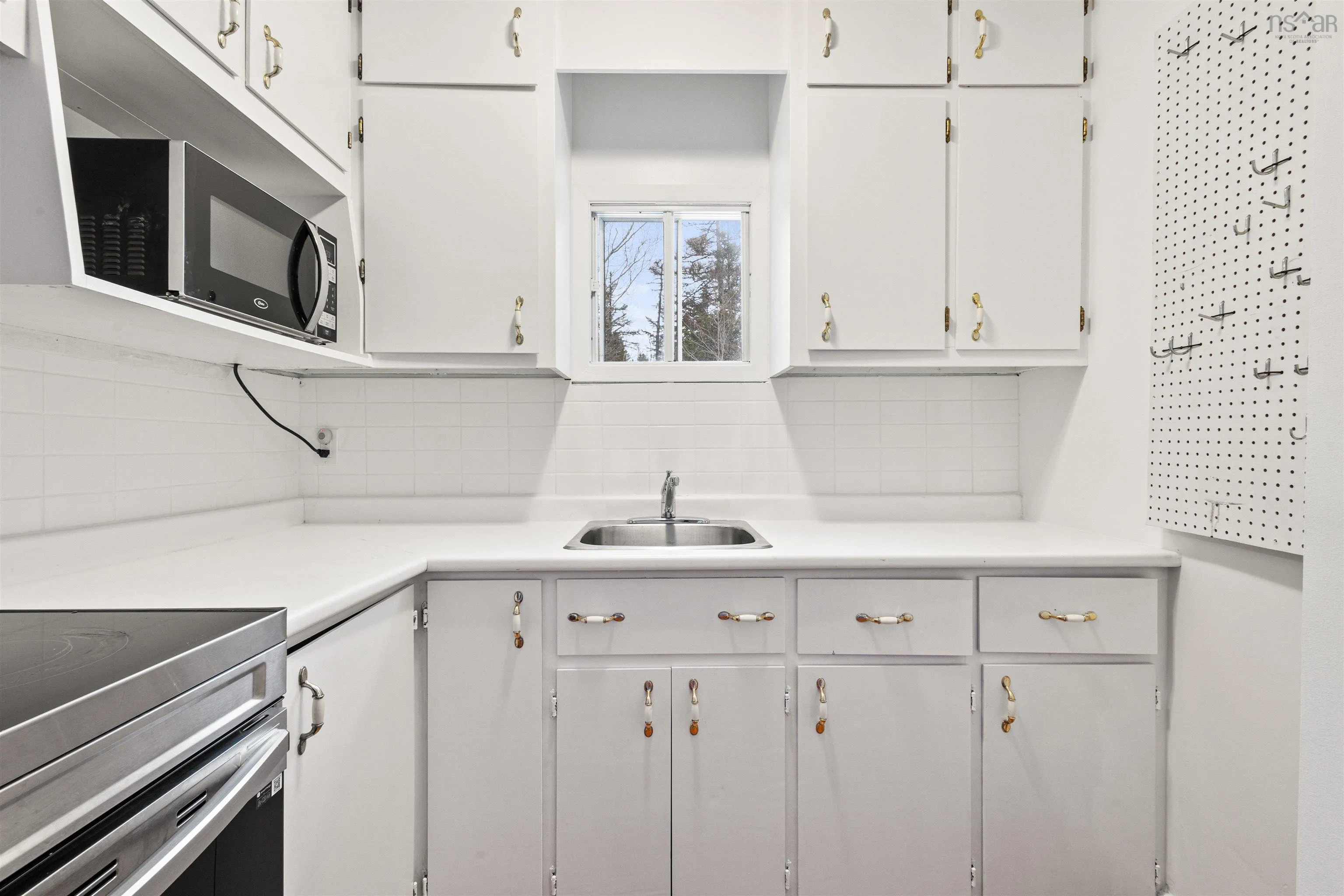 291 Lake Road, Wentworth, NS B0M 1Z0, 3 Bedrooms Bedrooms, ,1 BathroomBathrooms,Residential,For Sale,Lake,202504381