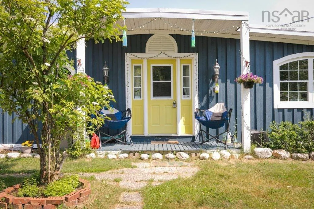 129 Crandall Road, Martins Point, NS B0J 2E0, 2 Bedrooms Bedrooms, ,1 BathroomBathrooms,Residential,For Sale,Crandall,202514374