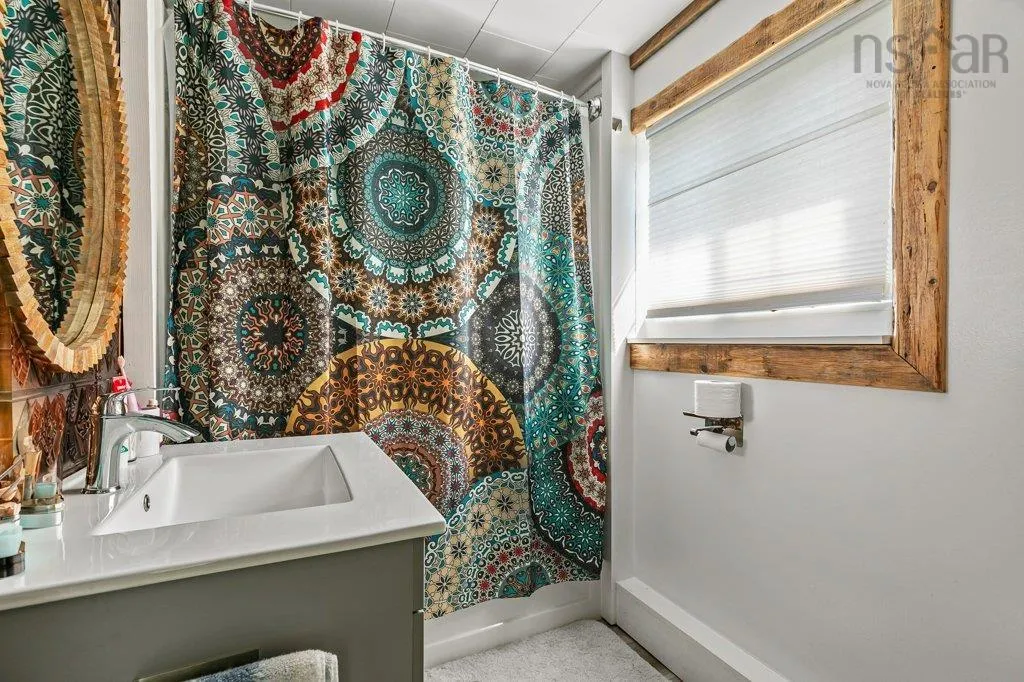 129 Crandall Road, Martins Point, NS B0J 2E0, 2 Bedrooms Bedrooms, ,1 BathroomBathrooms,Residential,For Sale,Crandall,202514374
