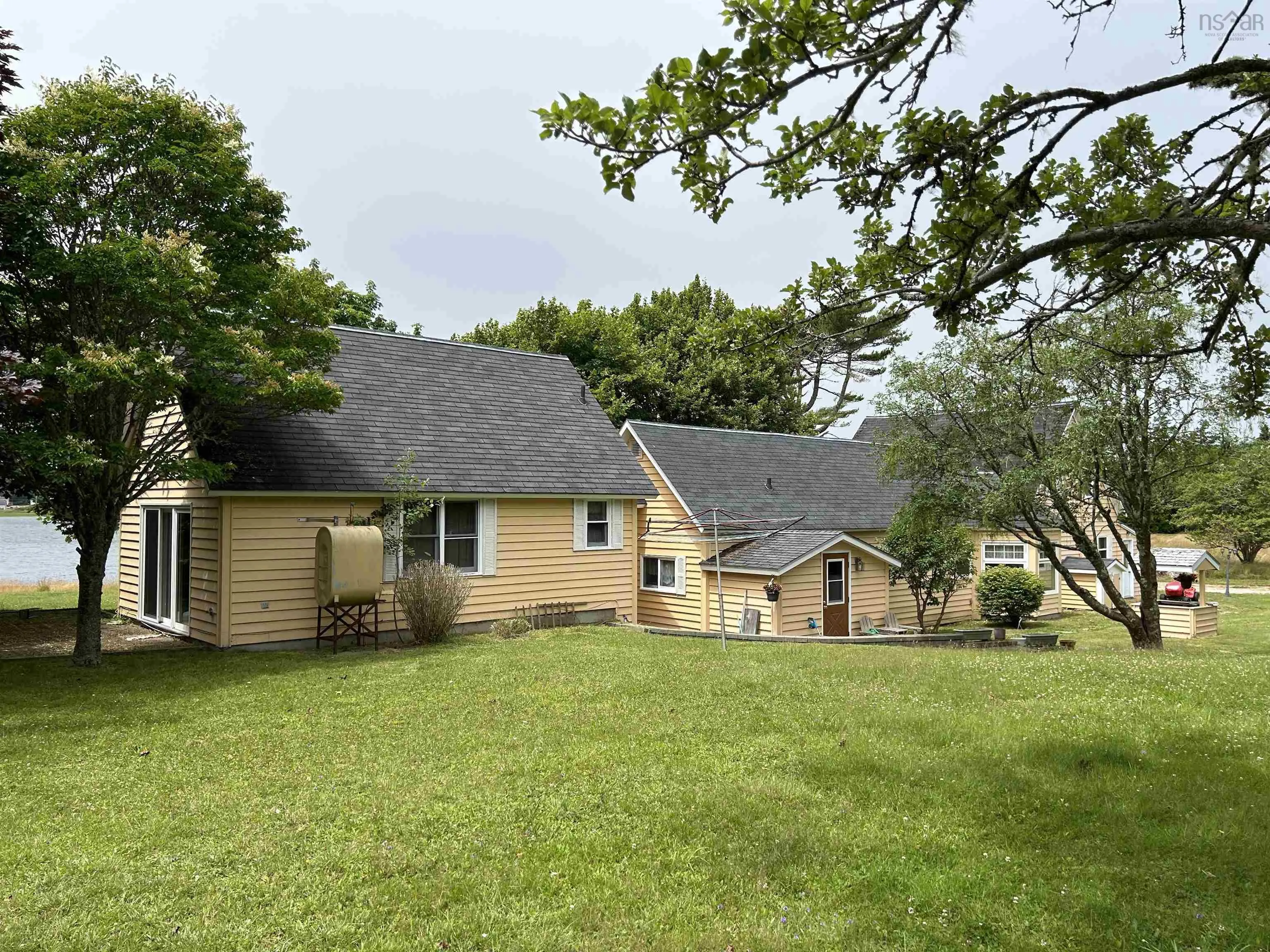 142 Bay Side Drive, Brass Hill Ns B0w 1e0, 5 Bedrooms Bedrooms, ,2 BathroomsBathrooms,Residential,For Sale,Bay Side,202426759