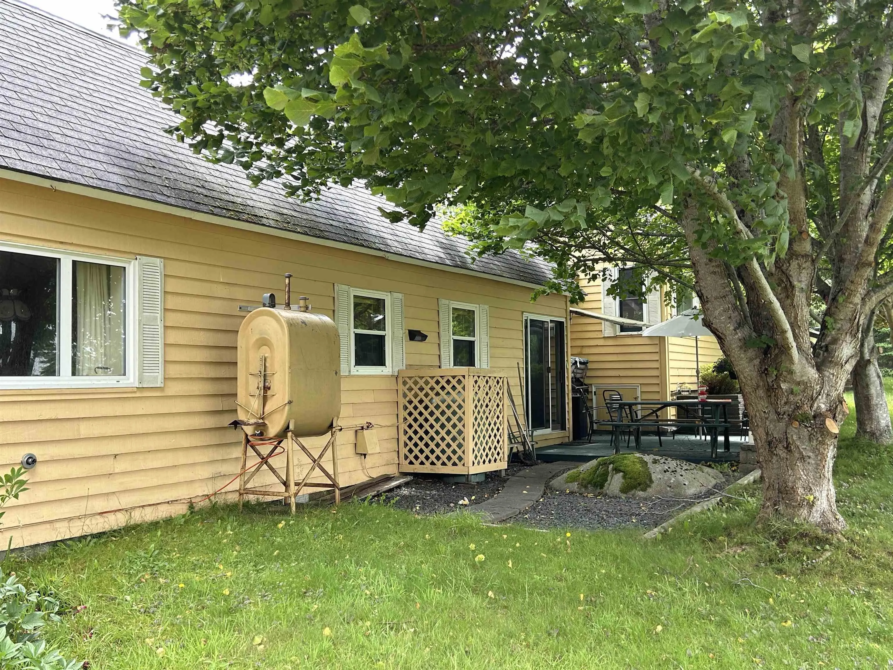 142 Bay Side Drive, Brass Hill Ns B0w 1e0, 5 Bedrooms Bedrooms, ,2 BathroomsBathrooms,Residential,For Sale,Bay Side,202426759