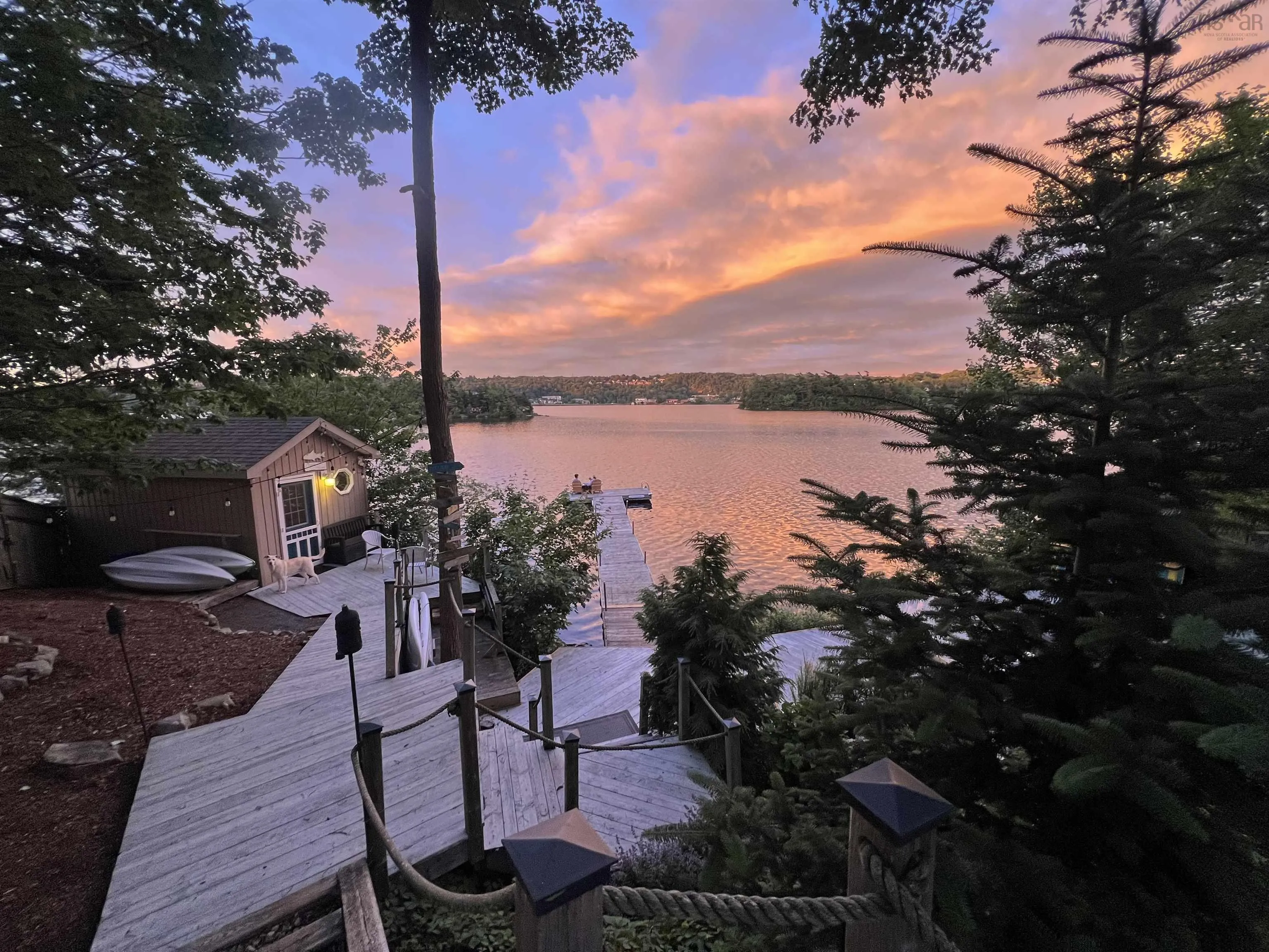 73 Lakeshore Park Terrace, Dartmouth, NS B3A 4Z4, 4 Bedrooms Bedrooms, ,4 BathroomsBathrooms,Residential,For Sale,Lakeshore Park,202516882