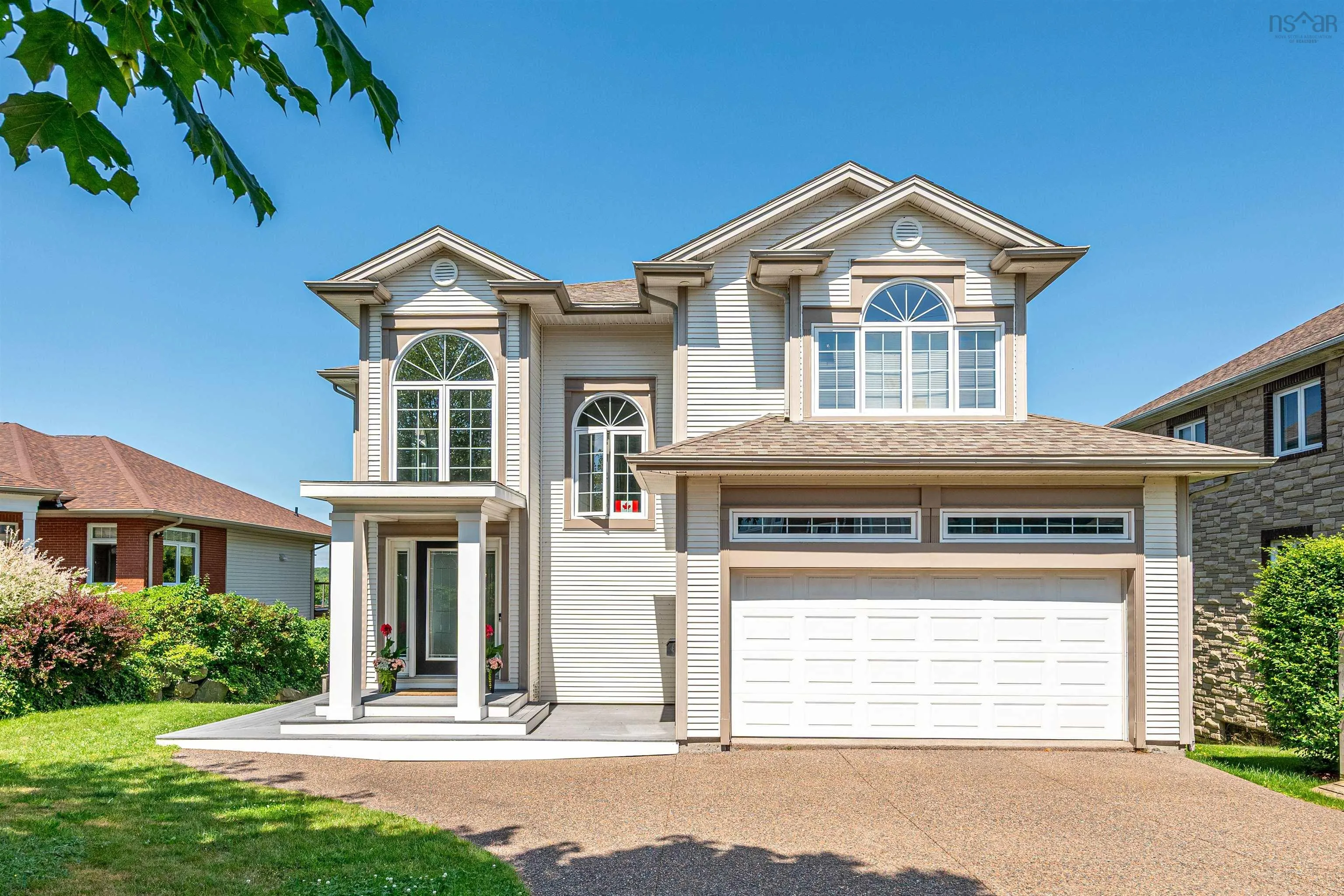 73 Lakeshore Park Terrace, Dartmouth, NS B3A 4Z4, 4 Bedrooms Bedrooms, ,4 BathroomsBathrooms,Residential,For Sale,Lakeshore Park,202516882