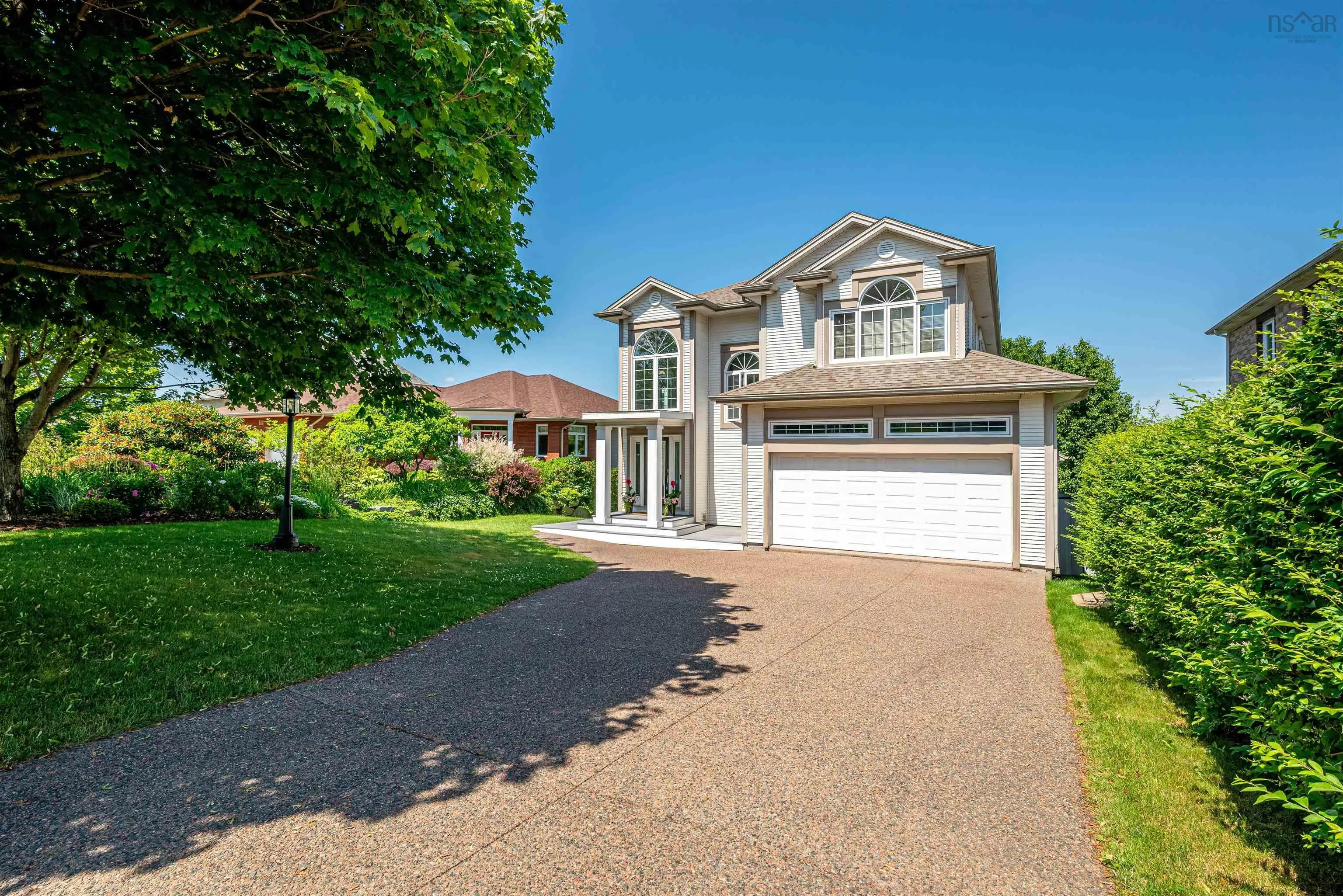73 Lakeshore Park Terrace, Dartmouth, NS B3A 4Z4, 4 Bedrooms Bedrooms, ,4 BathroomsBathrooms,Residential,For Sale,Lakeshore Park,202516882