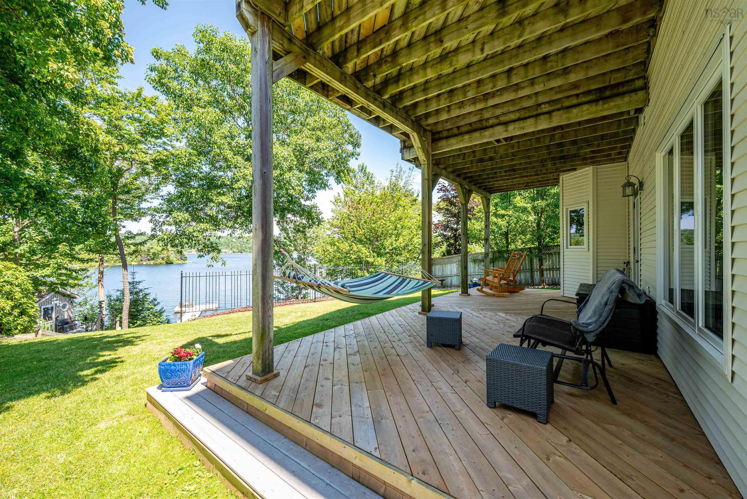 73 Lakeshore Park Terrace, Dartmouth, NS B3A 4Z4, 4 Bedrooms Bedrooms, ,4 BathroomsBathrooms,Residential,For Sale,Lakeshore Park,202516882