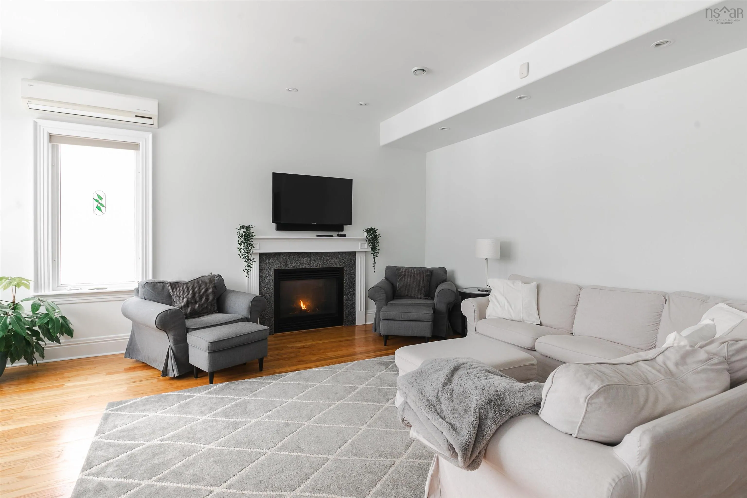 73 Lakeshore Park Terrace, Dartmouth, NS B3A 4Z4, 4 Bedrooms Bedrooms, ,4 BathroomsBathrooms,Residential,For Sale,Lakeshore Park,202516882