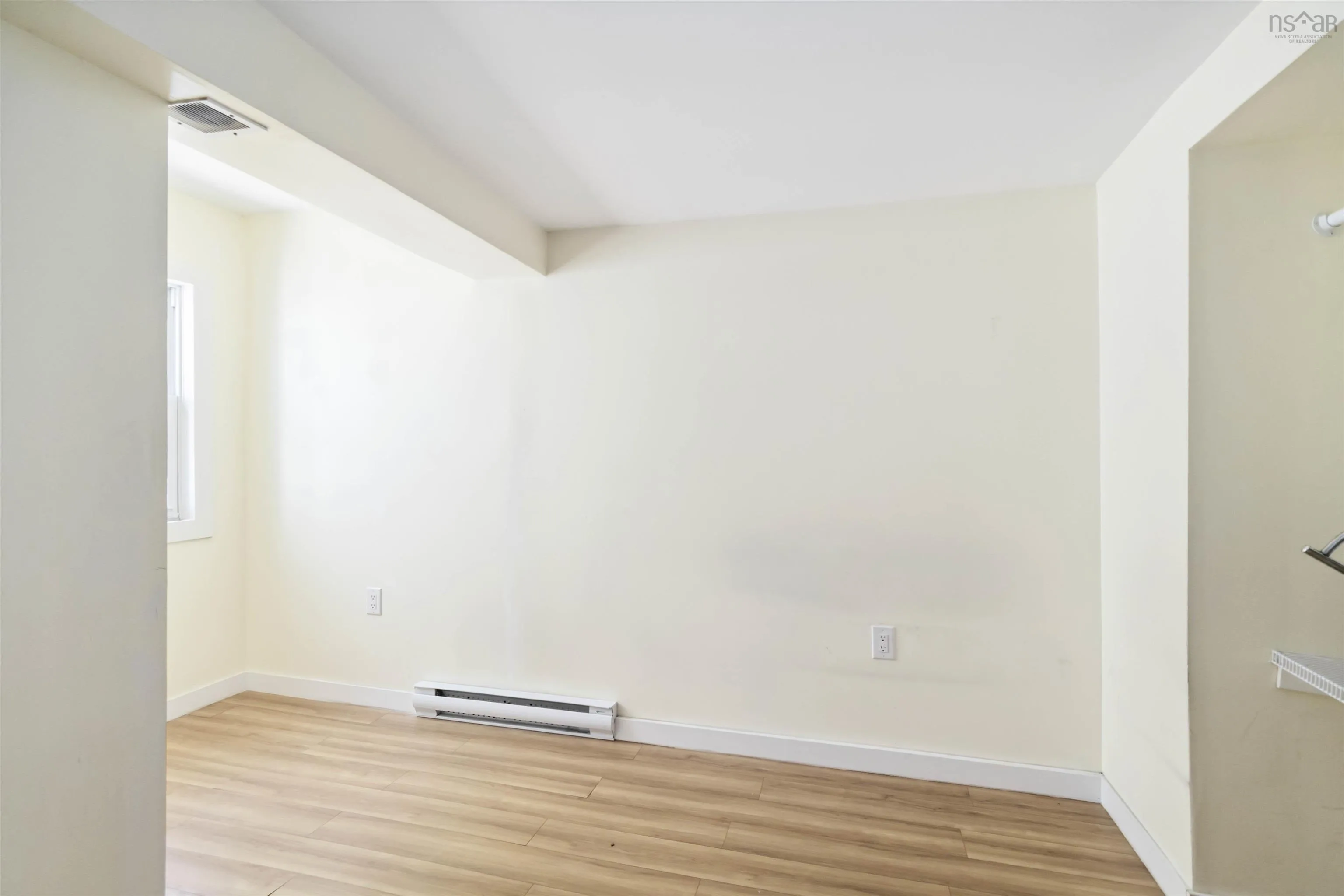 2097 2099 2099a Oxford Street, Halifax, NS B3L 2T3, 10 Bedrooms Bedrooms, ,Residential Income,For Sale,Oxford,202524475