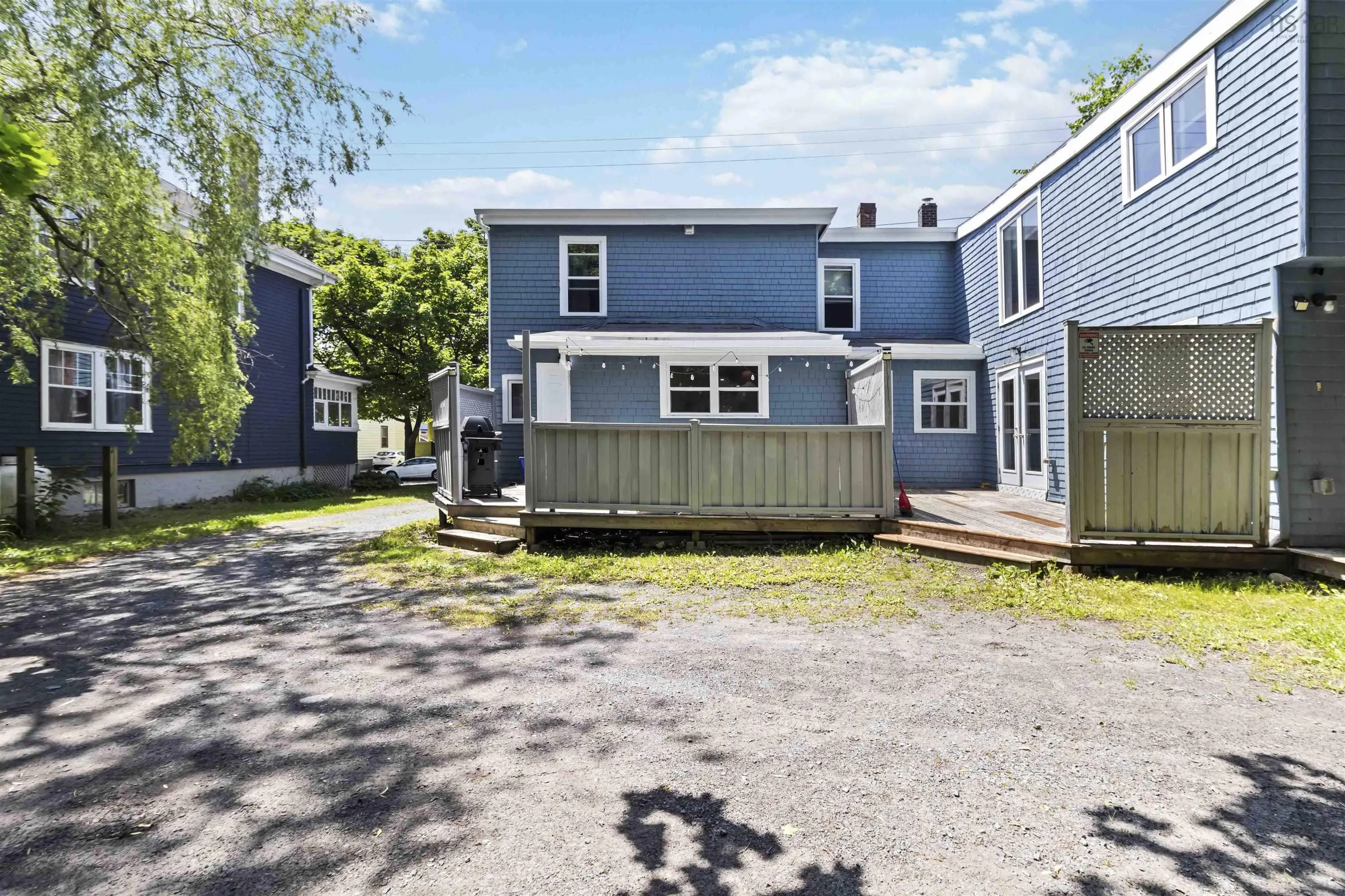 2097 2099 2099a Oxford Street, Halifax, NS B3L 2T3, 10 Bedrooms Bedrooms, ,Residential Income,For Sale,Oxford,202524475