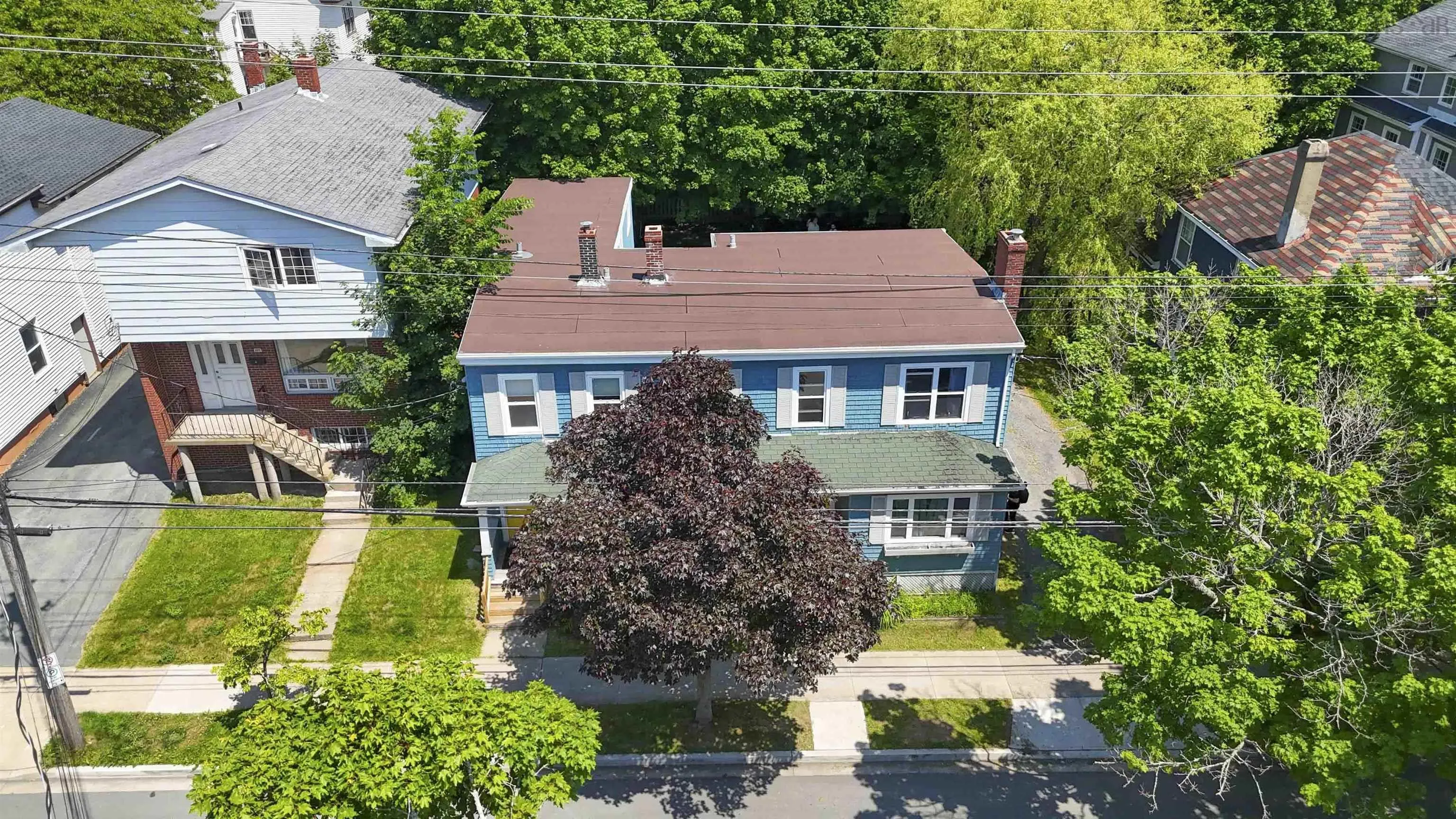 2097 2099 2099a Oxford Street, Halifax, NS B3L 2T3, 10 Bedrooms Bedrooms, ,Residential Income,For Sale,Oxford,202524475