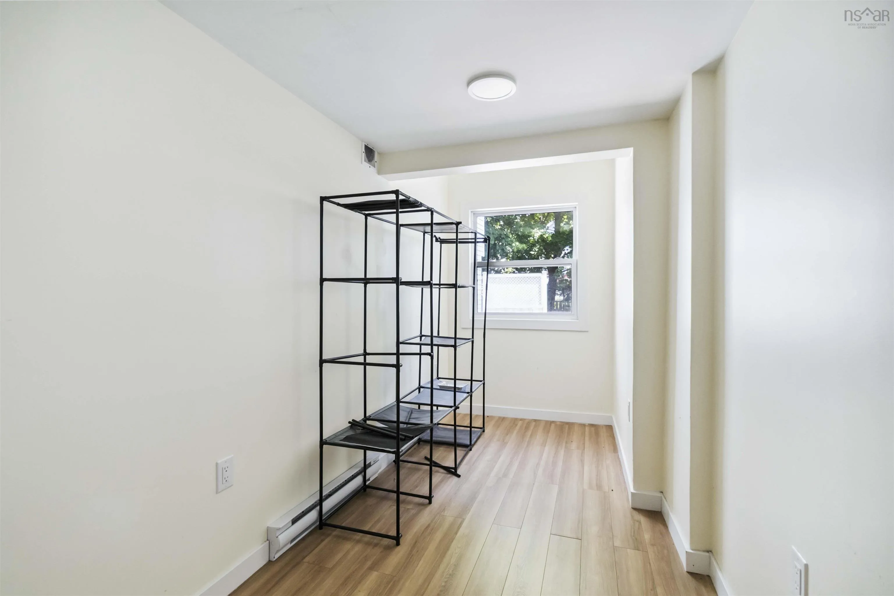2097 2099 2099a Oxford Street, Halifax, NS B3L 2T3, 10 Bedrooms Bedrooms, ,Residential Income,For Sale,Oxford,202524475
