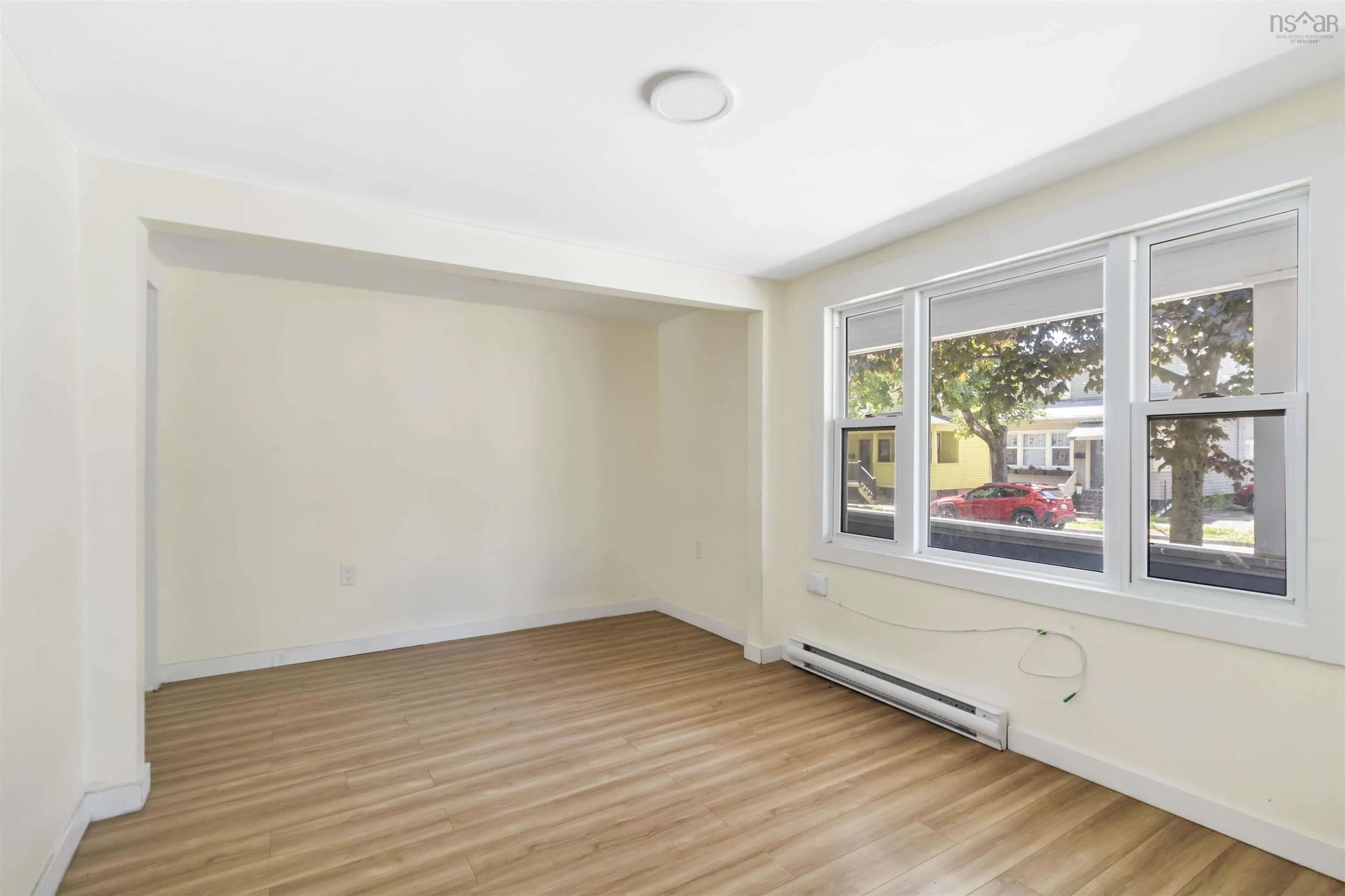 2097 2099 2099a Oxford Street, Halifax, NS B3L 2T3, 10 Bedrooms Bedrooms, ,Residential Income,For Sale,Oxford,202524475