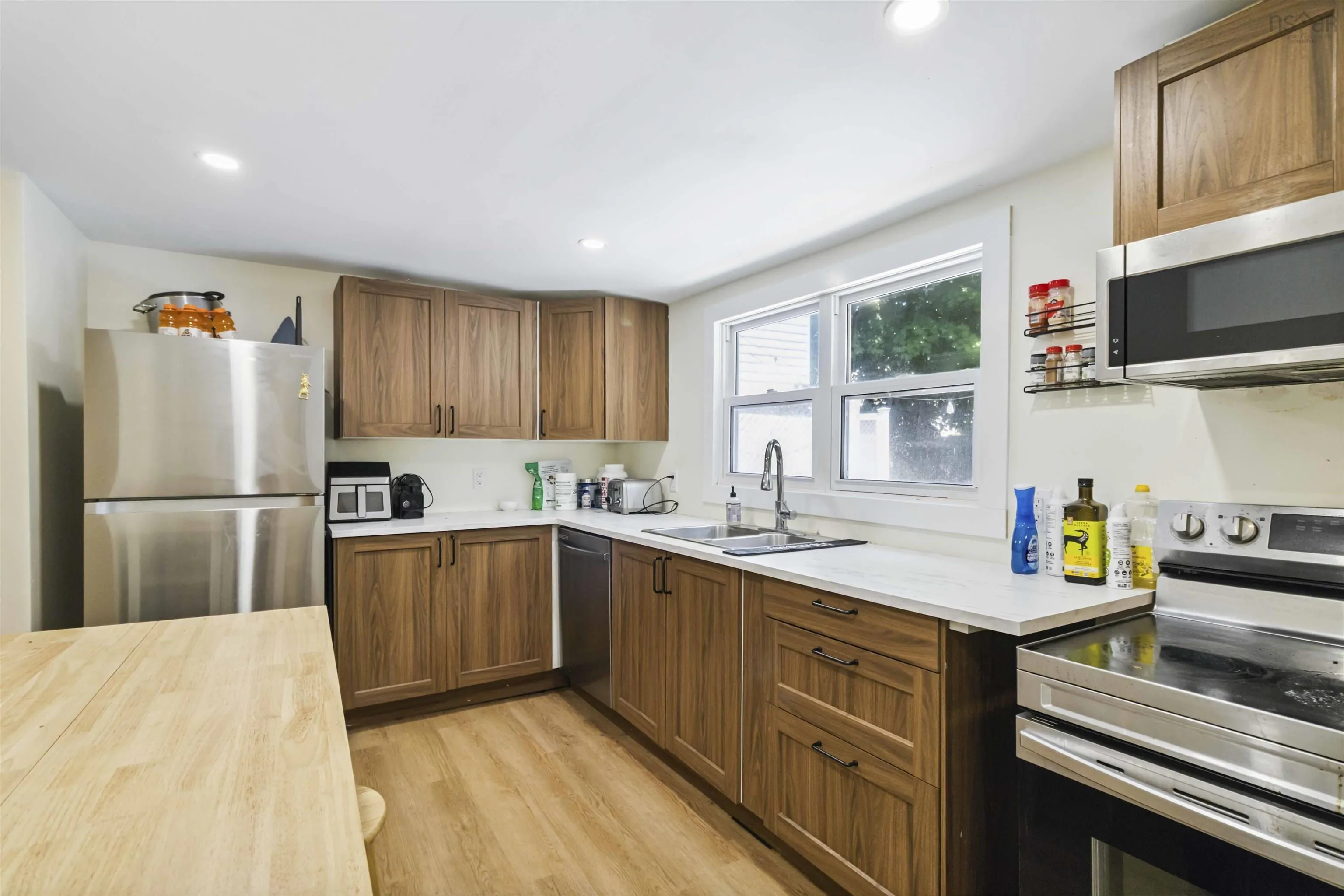 2097 2099 2099a Oxford Street, Halifax, NS B3L 2T3, 10 Bedrooms Bedrooms, ,Residential Income,For Sale,Oxford,202524475