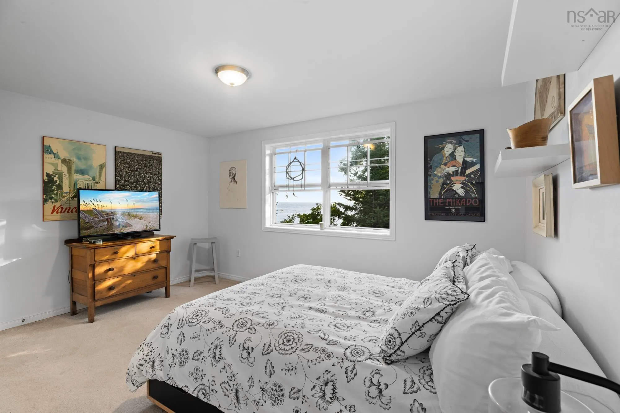 8748 Peggys Cove Road, Indian Harbour, NS B3Z 3P3, 2 Bedrooms Bedrooms, ,2 BathroomsBathrooms,Residential,For Sale,Peggys Cove,202520536