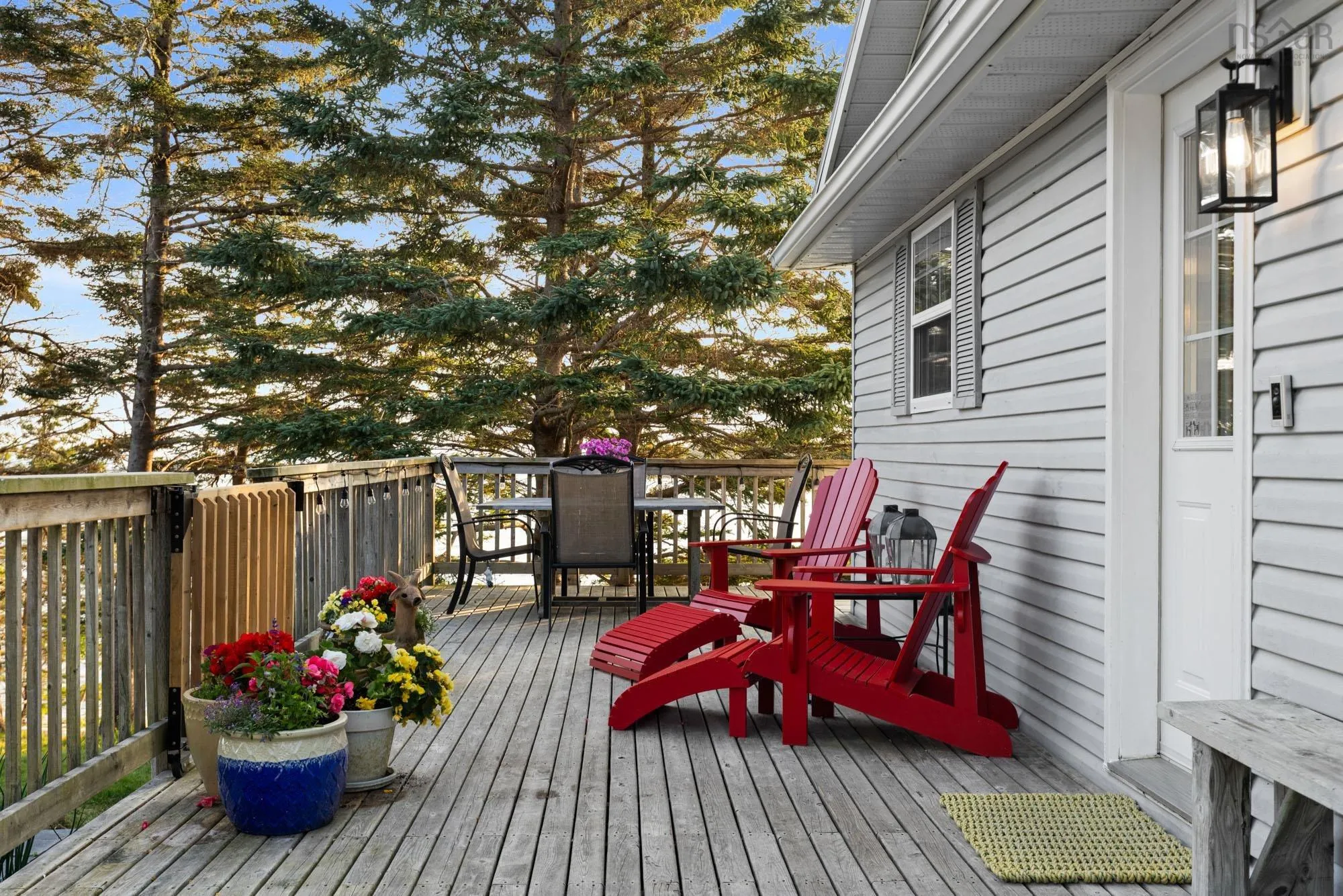 8748 Peggys Cove Road, Indian Harbour, NS B3Z 3P3, 2 Bedrooms Bedrooms, ,2 BathroomsBathrooms,Residential,For Sale,Peggys Cove,202520536