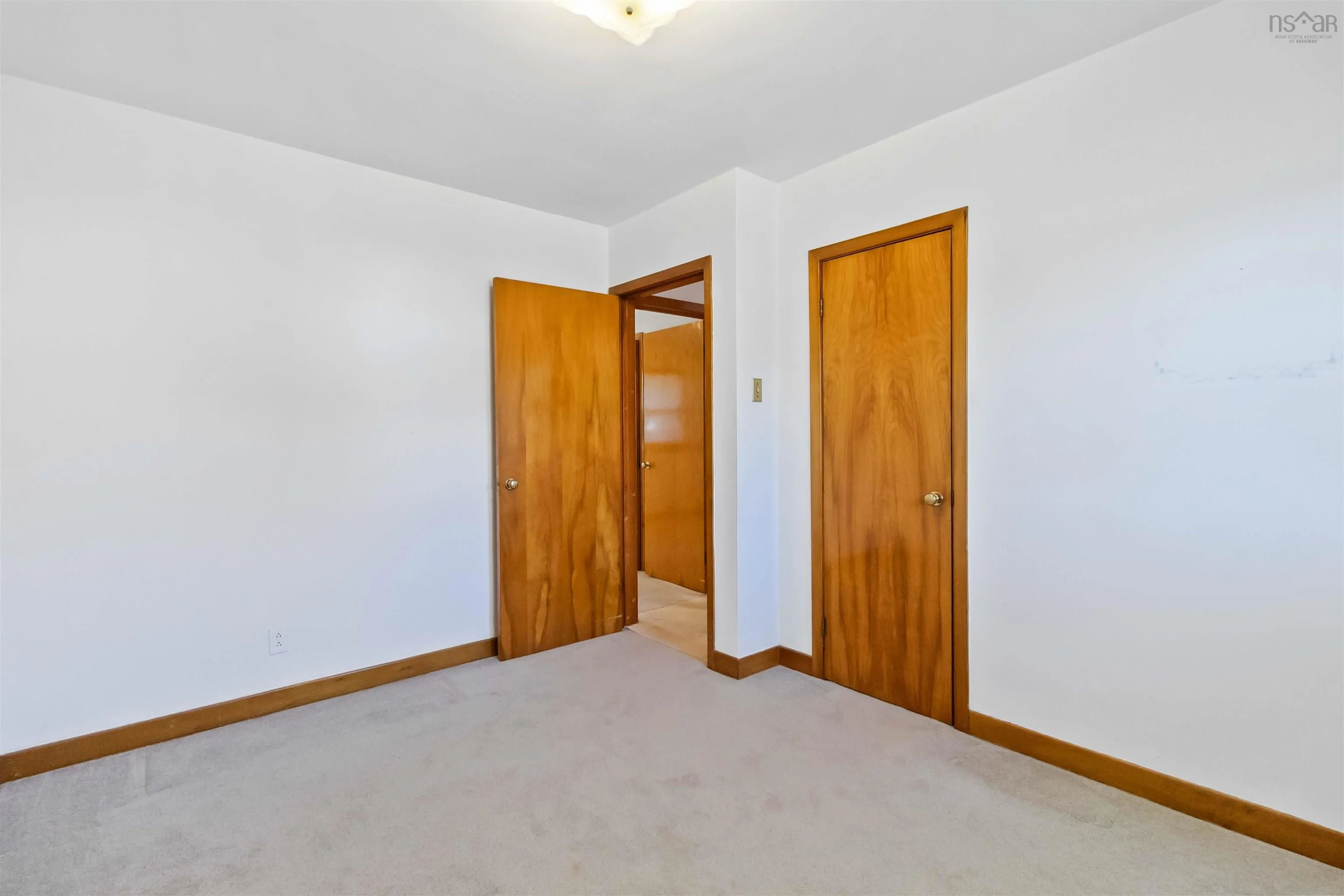 17 Alberta Street, Dartmouth, NS B2W 1V7, 3 Bedrooms Bedrooms, ,2 BathroomsBathrooms,Residential,For Sale,Alberta,202523834