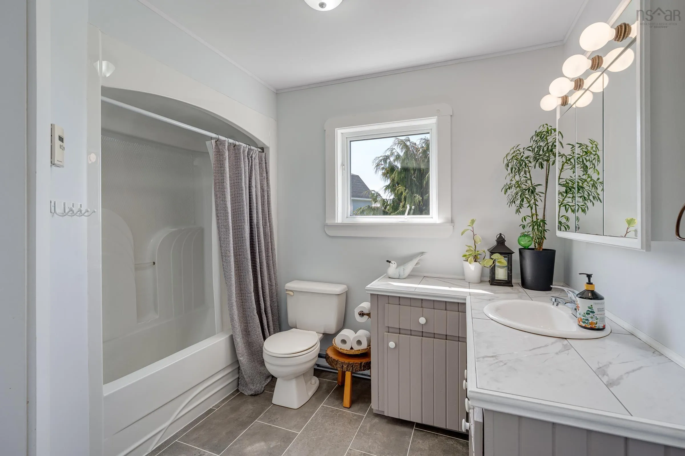 59 Lake Darling Road, Darlings Lake Ns B5a 5l1, 4 Bedrooms Bedrooms, ,3 BathroomsBathrooms,Residential,For Sale,Lake Darling,202509422