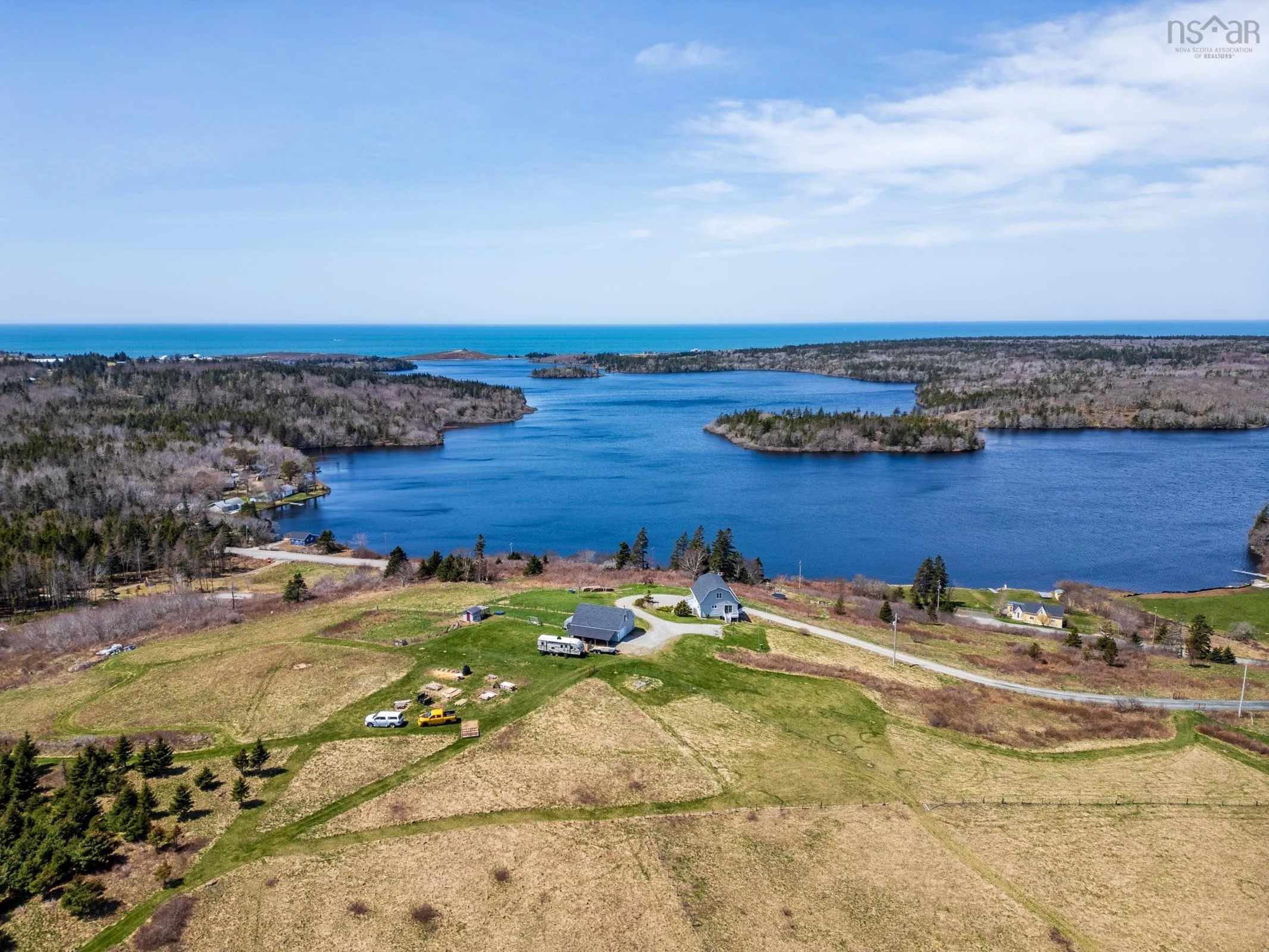59 Lake Darling Road, Darlings Lake Ns B5a 5l1, 4 Bedrooms Bedrooms, ,3 BathroomsBathrooms,Residential,For Sale,Lake Darling,202509422